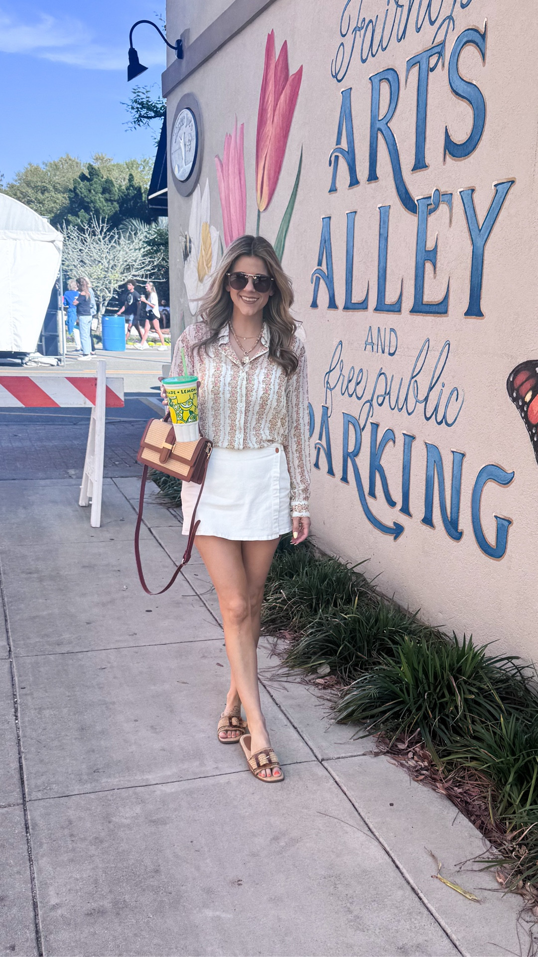 Spring is springing💐☀️
Glad the cold streak is over AGAIN…back to our regular scheduled warm weather! Drooling over this blouse(that’s 40% off right now) its giving the perfect amount of spring vibes! 
#ootd #spring #springhassprung #fashiongram

#LTKdayinmylife #LTKgrwm