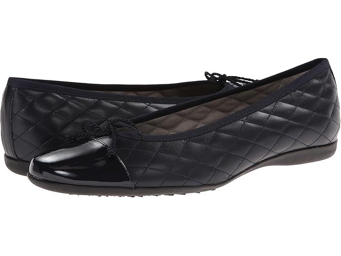 French Sole PassportR Flat | Zappos