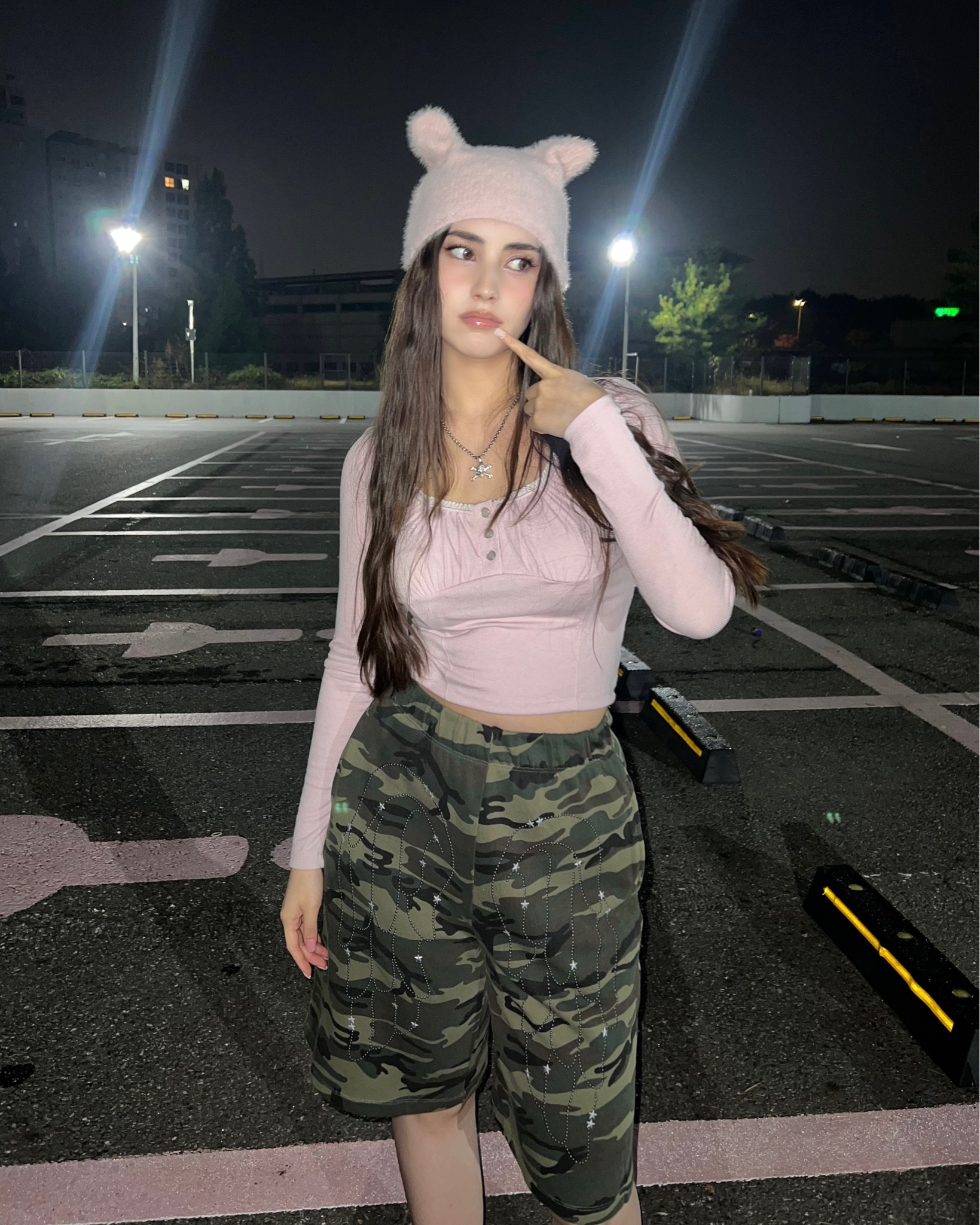 got some pieces from @musinsa_global and did a k-pop inspired fit 🫶🏼 If you like k-pop styles or k-fashion, make sure to check out MUSINSA for trending styles from Korea - they ship internationally! ✨

#LTKstyletip