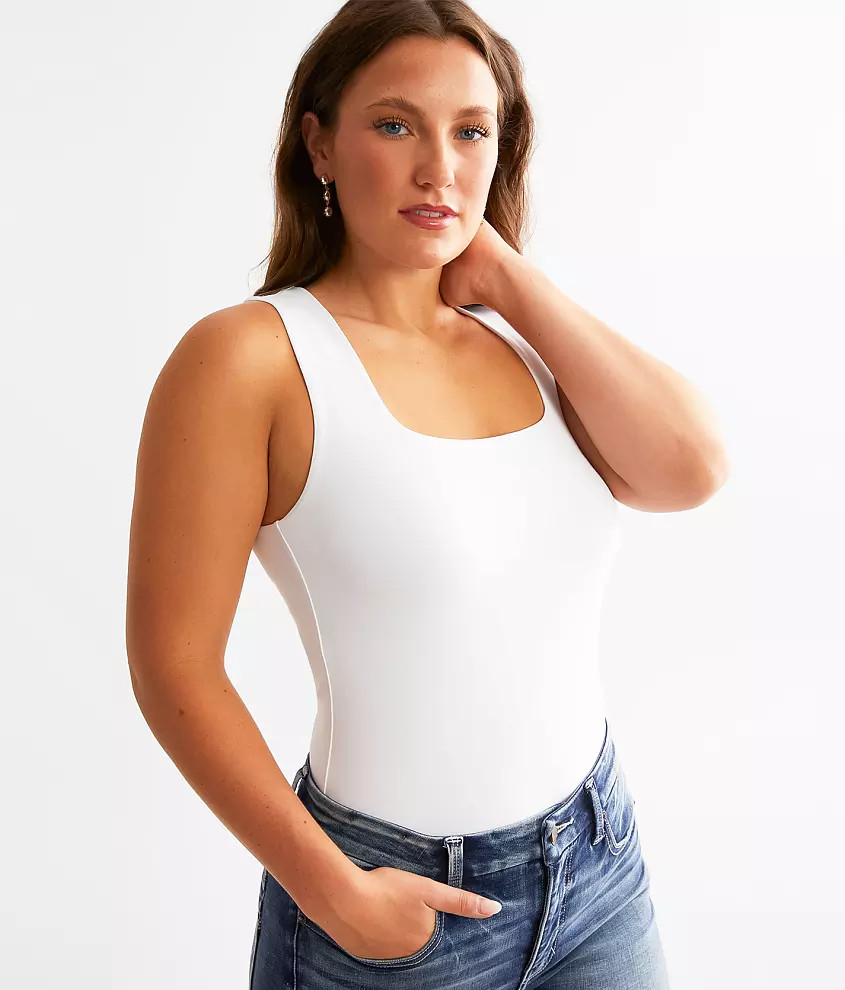 Shaping & Smoothing Tank Top | Buckle