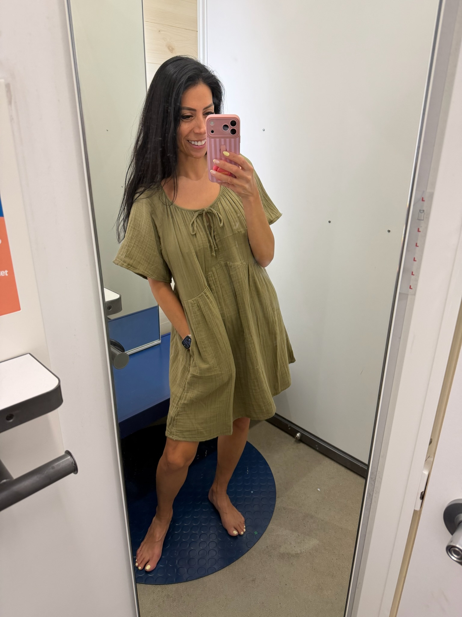This Old Navy dress is on SALE for 50% OFF NOW!!🫶

So cute for Spring☺️



spring outfits 2026, easter dress women, easter outfits women, spring dresses, vacation outfits beach, date night outfits, sale alert, summer, carla.bushey 

 #LTKSeasonal #LTKSaleAlert #LTKTravel