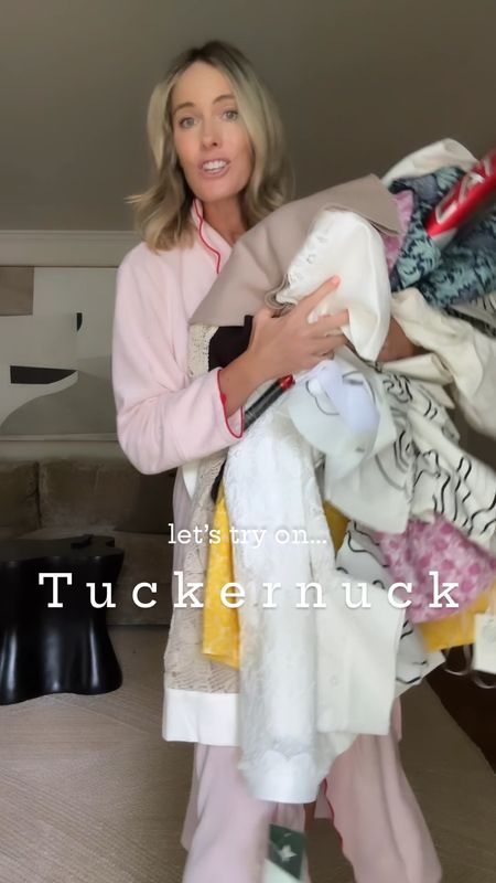 Let’s try on… Tuckernuck! Lots of awesome things here. Everything is size 4 or small. Shorts blew me away! Don’t miss. And size down one in the pink dress ( perfect for summer events! ) xoxo 

#LTKStyleTip #LTKVideo