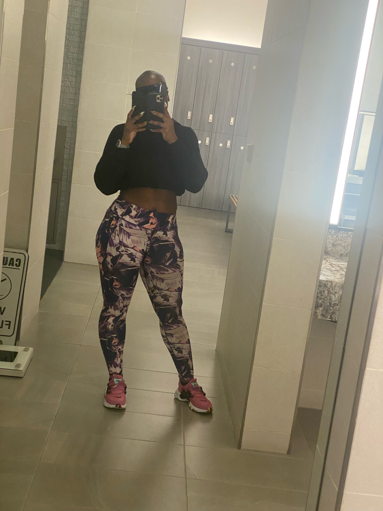 Todays gym look from H&M.
#gymoutfit #workoutclothes #yoga #yogaleggings

#LTKFind #LTKunder50 #LTKfit