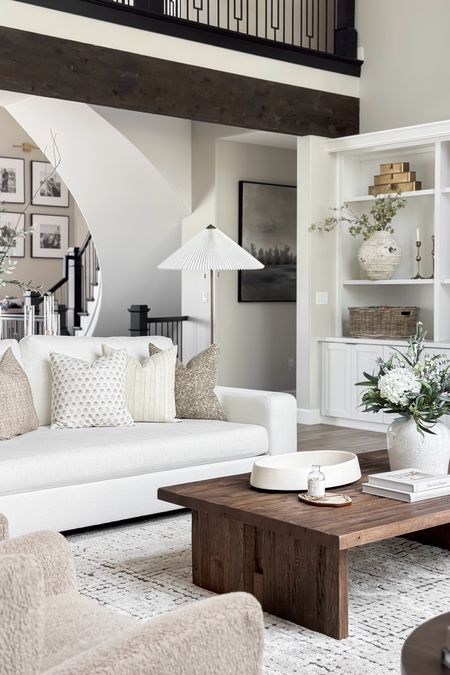 I didn't think space could look much brighter but I was wrong - these faux florals work wonders on this space!

Home  Home decor  Home favorites  Spring home  Faux florals  Coffee table styling  Living room inspo  Modern home  Minimalist home 

#LTKSeasonal #LTKstyletip #LTKhome