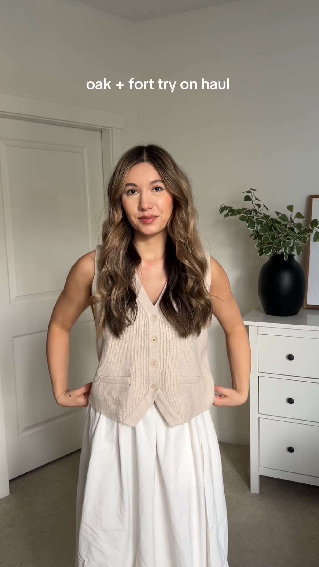 Oak + Fort try on haul!

Sizing:
Vest: XS 
Skirt: S
Dress: S

#LTKspring #LTKcanada #LTKstyletip