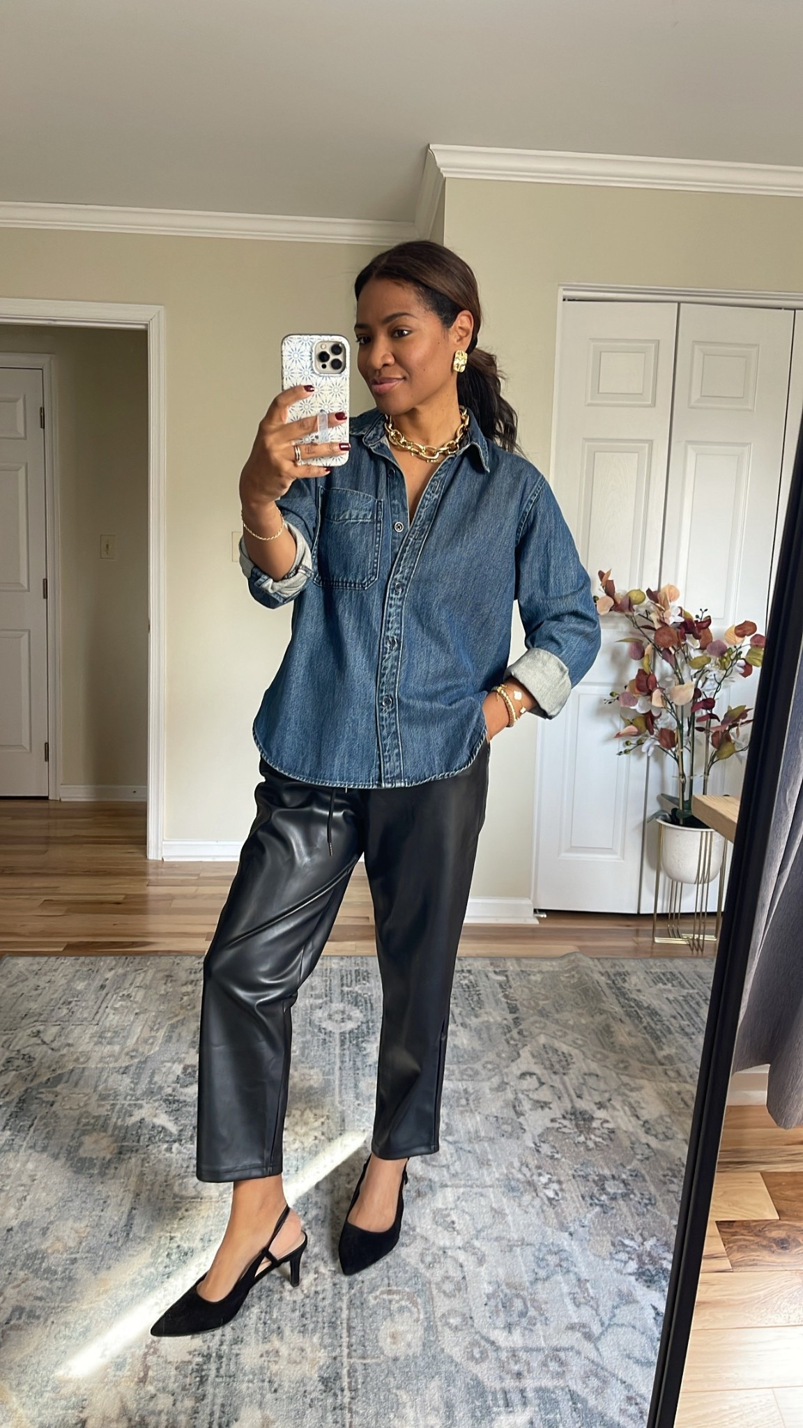 Love this fall outfit! Wearing a size medium in the denim top and a small
In the faux leather jogger pants 

#LTKOver40 #LTKFindsUnder100 #LTKFindsUnder50