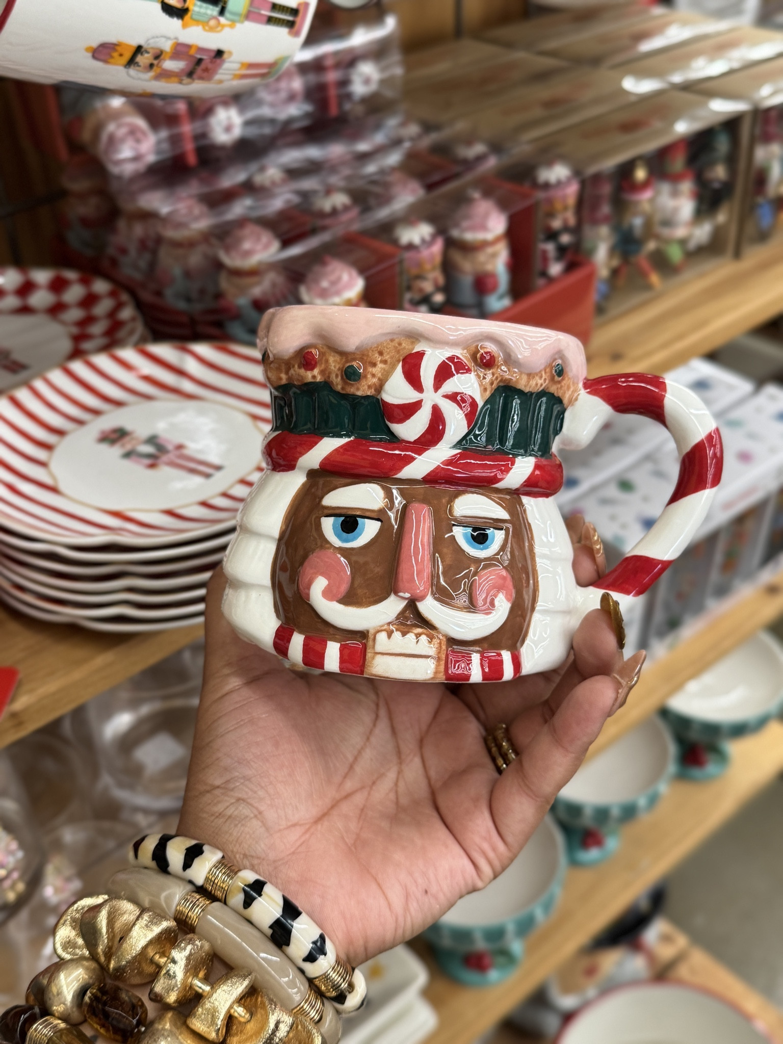 Black Nutcracker Mug from World Markett

#LTKHome #LTKFindsUnder50 #LTKSeasonal