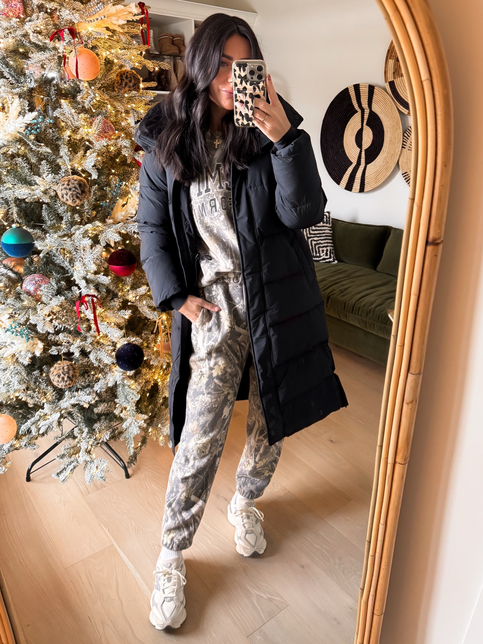 Grab my jacket on sale and extra 15% pre code CYBERAF in. Small 

#LTKFindsUnder50 #LTKCyberWeek #LTKSeasonal