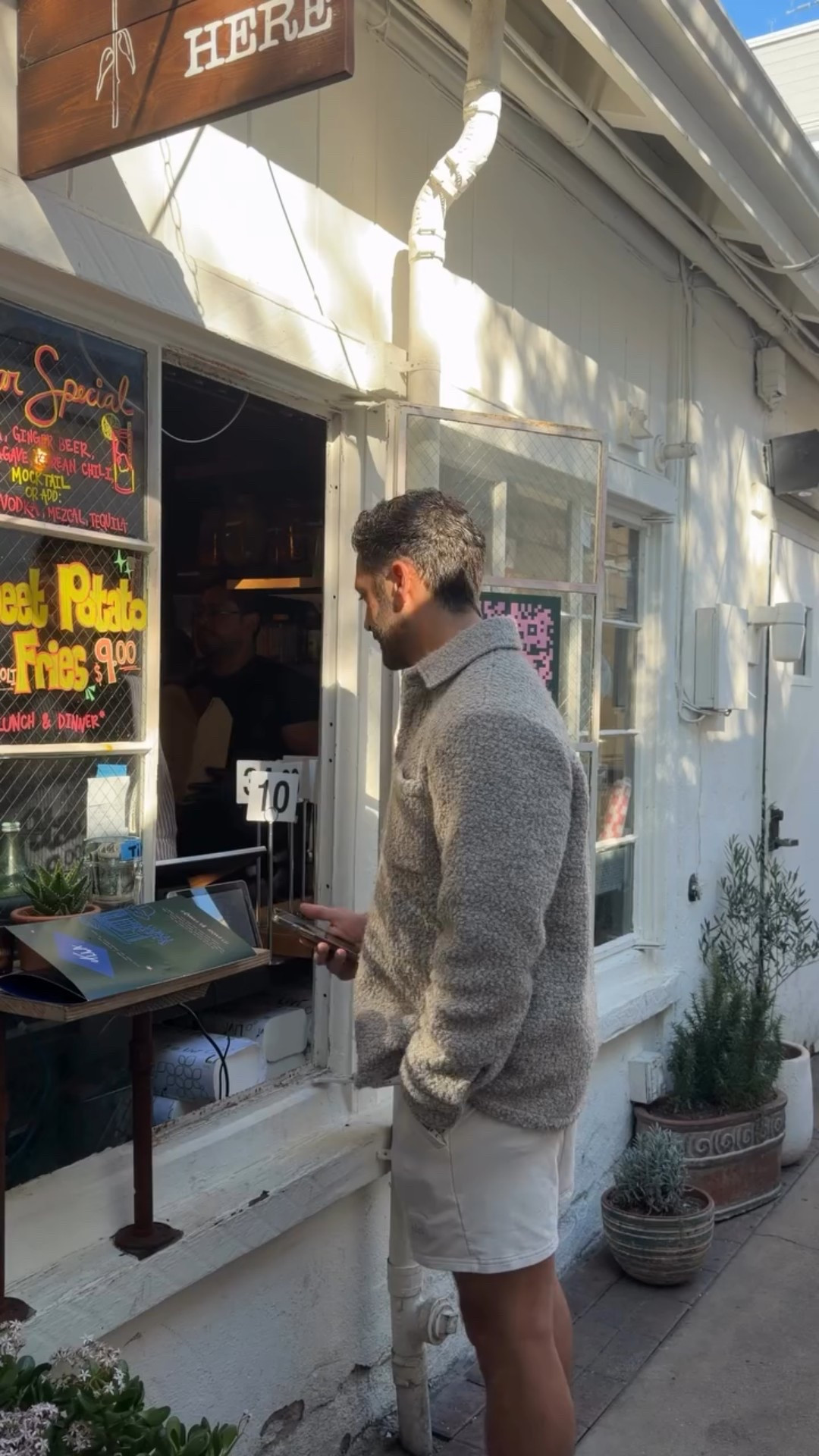 Linking Cort’s Outfit! 

Kathleen Post, Men’s Look, casual men’s outfit, men’s whacked 

#LTKMens #LTKootd