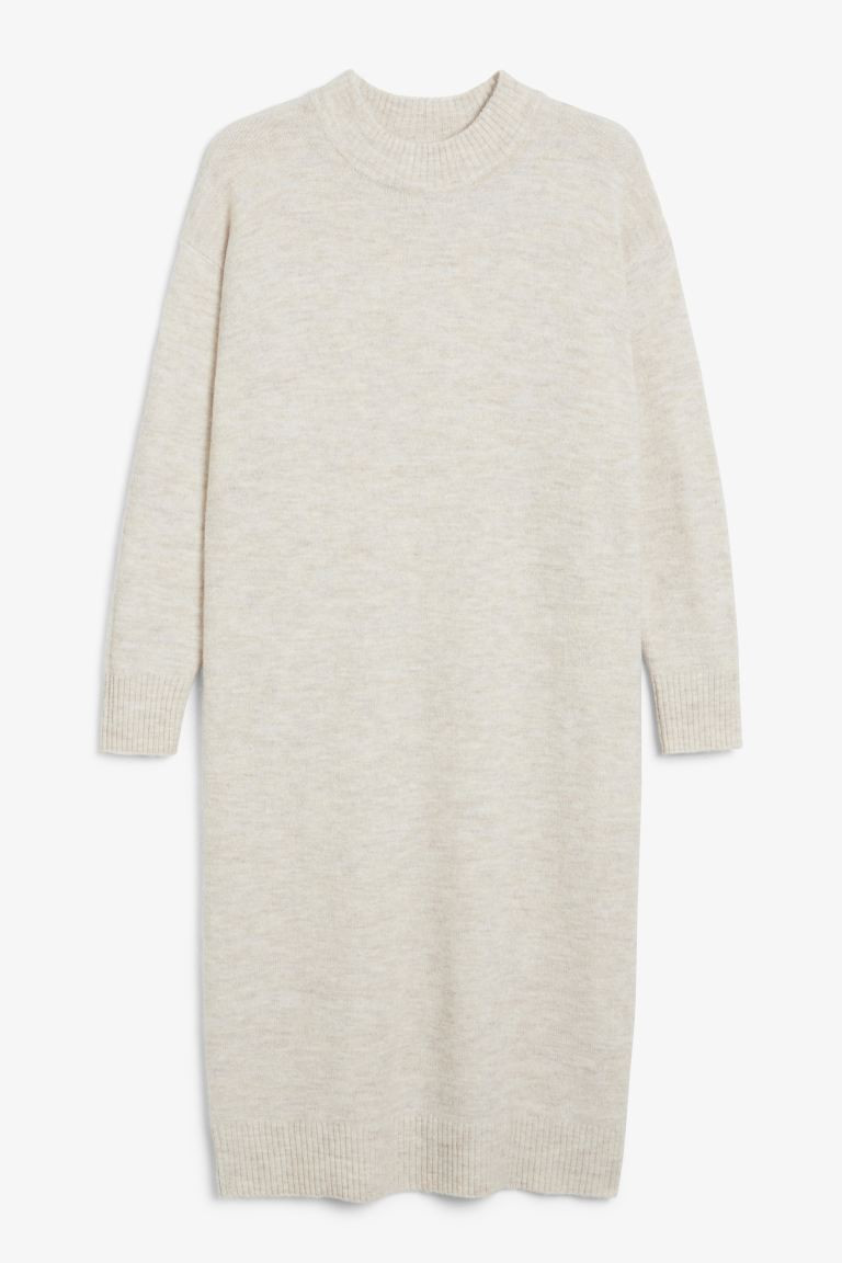 Oversized knit dress | H&M (UK, MY, IN, SG, PH, TW, HK)