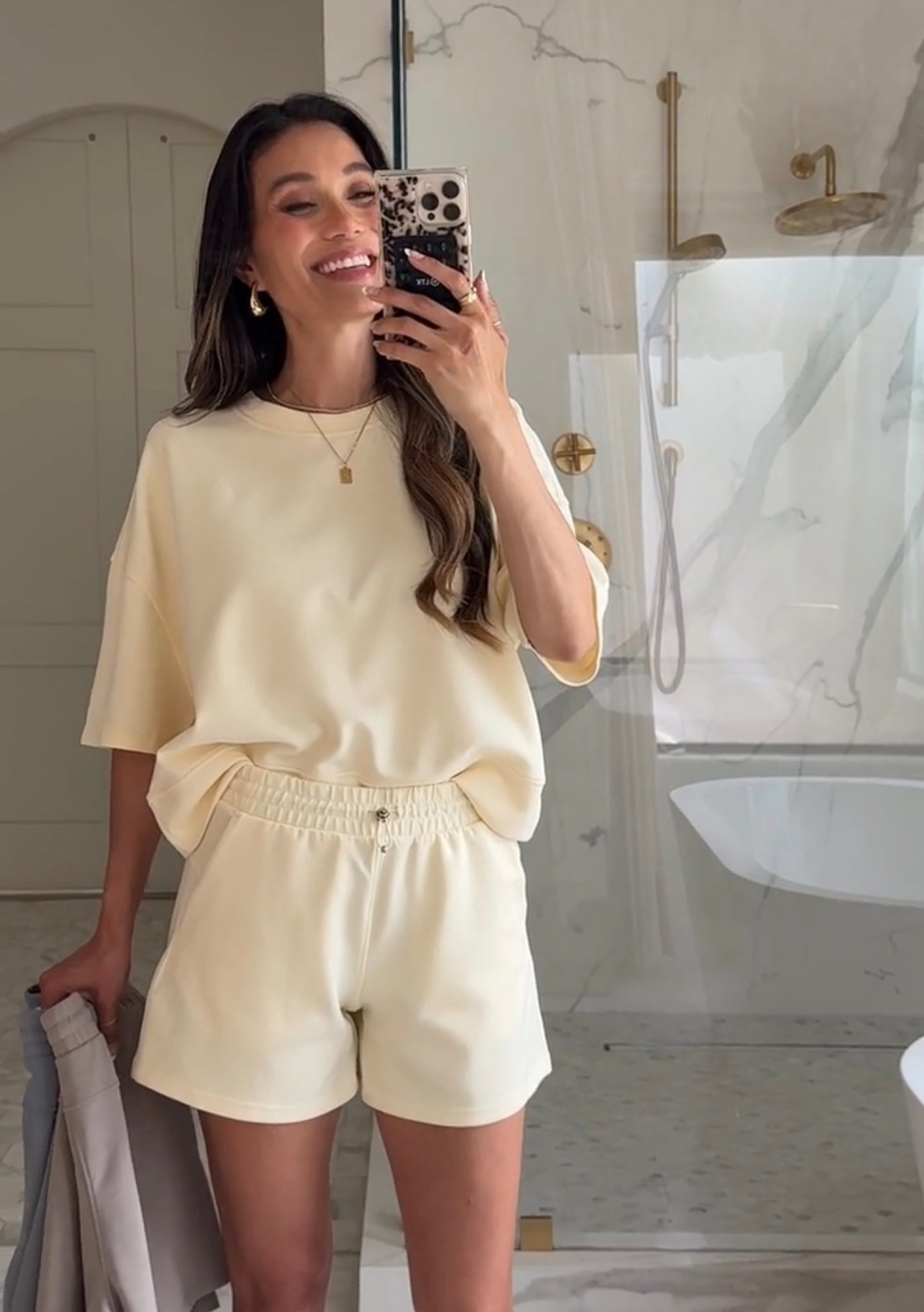 Scroll to shop! Follow for more finds! Xo! 🥰 

#LTKdayinmylife #LTKgrwm #LTKootd