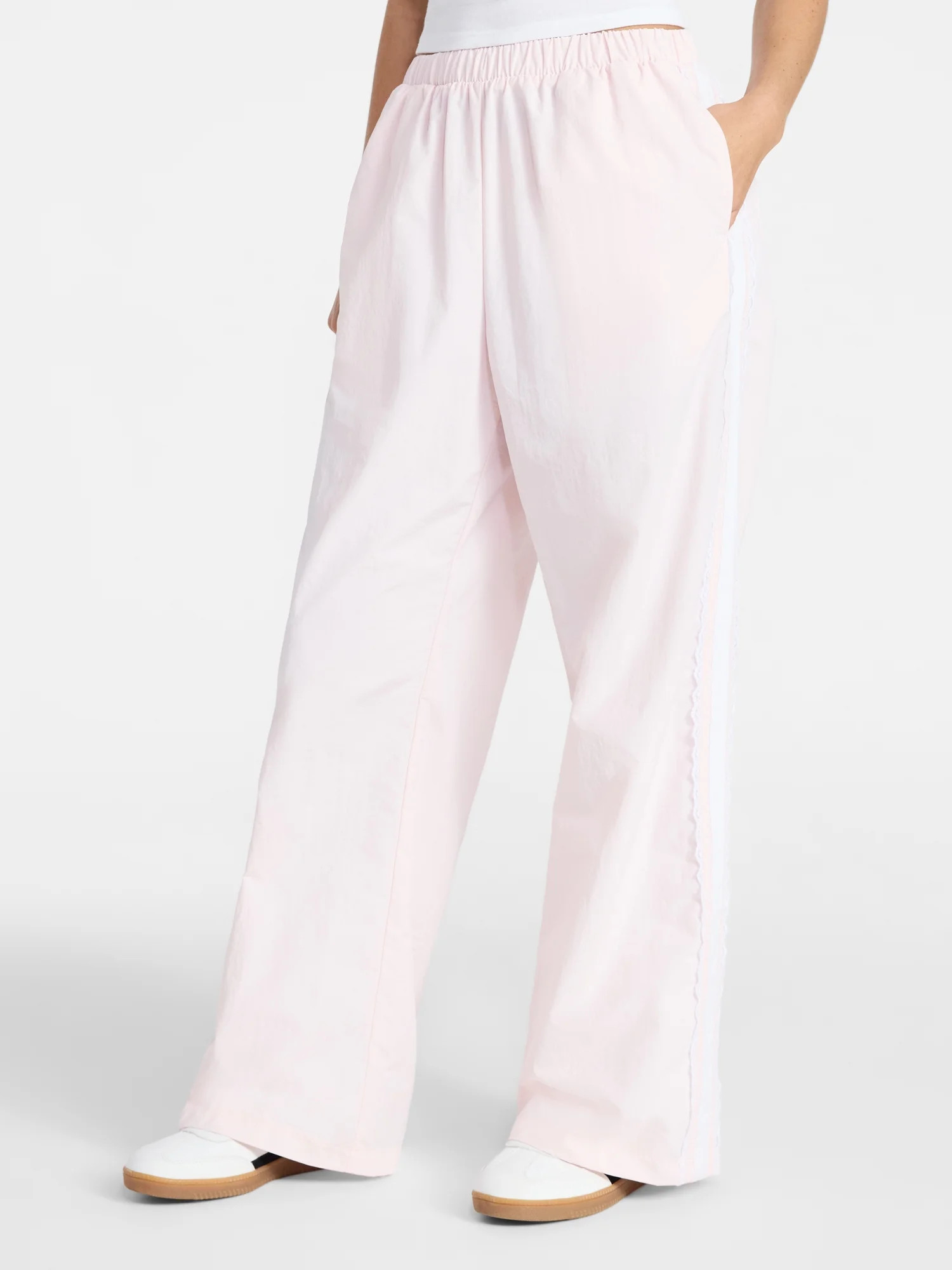 No Boundaries Lace Side Stripe Track Pants, 30.5'' Inseam, Women's XXS-XXL | Walmart (US)