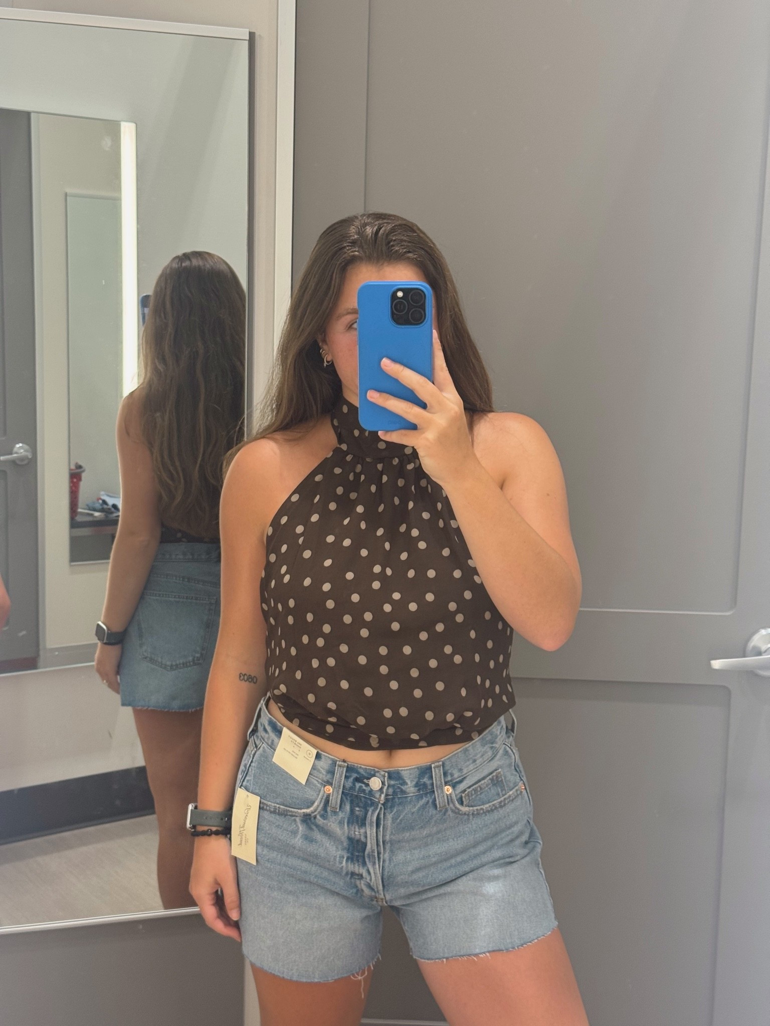 this top is gorgeous!! It’s an open back with two ties one around the waist and one around the neck. Also the brown polka dots🤭

#LTKootd