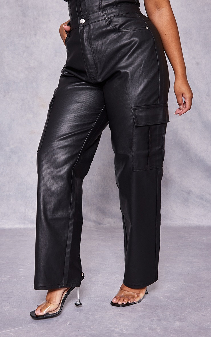 Plus Black Coated Denim Cargo Jeans | PrettyLittleThing US