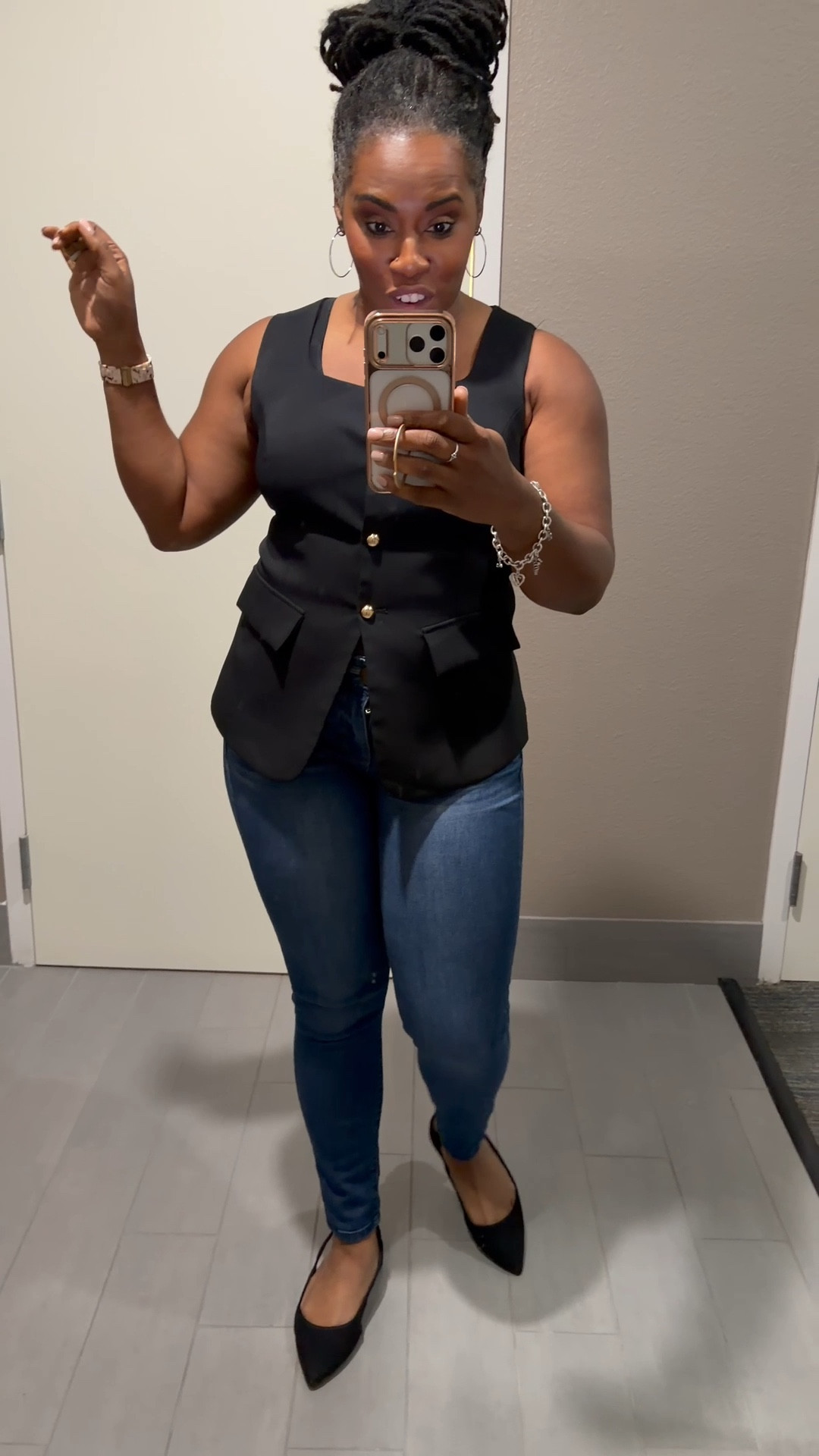 Same vibe, different mood 🖤 Swapped the trousers for denim and now it’s giving elevated + easy for the night.

#NightOutStyle #CasualChic #AllBlackOutfit #JeansOutfit #MonochromeLook #ChicStyle #OOTN #LTKStyle #LTKFashion #FallStyle #EffortlessStyle #DenimStyle

#LTKgrwm #LTKWorkwear #LTKStyleTip