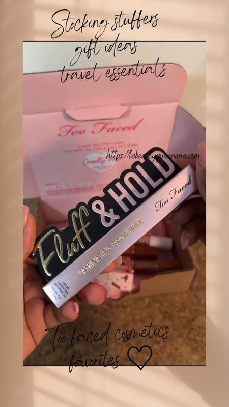 Two faced cosmetics favorites | Beauty and makeup products I am currently enjoying | Stocking stuffers | gift ideas | travel essentials ♡

Salut Beautykings🤴🏾& Beautyqueens👸🏽 → → 💚💋💛 

♡❋ Click here & Shop these items using my affiliate link ♡❋ →→ LaBeautyQueenAna on LTK
→ https://www.shopltk.com/explore/LaBeautyQueenAna

—-
#toofacedmakeup #toofacedbornthisway #beautyfavorites #makeupdujour #stockingstufferideas #giftboxideas #holidaygiftguide #travelessential #makeupbags

#LTKbeauty #LTKGiftGuide #LTKtravel
