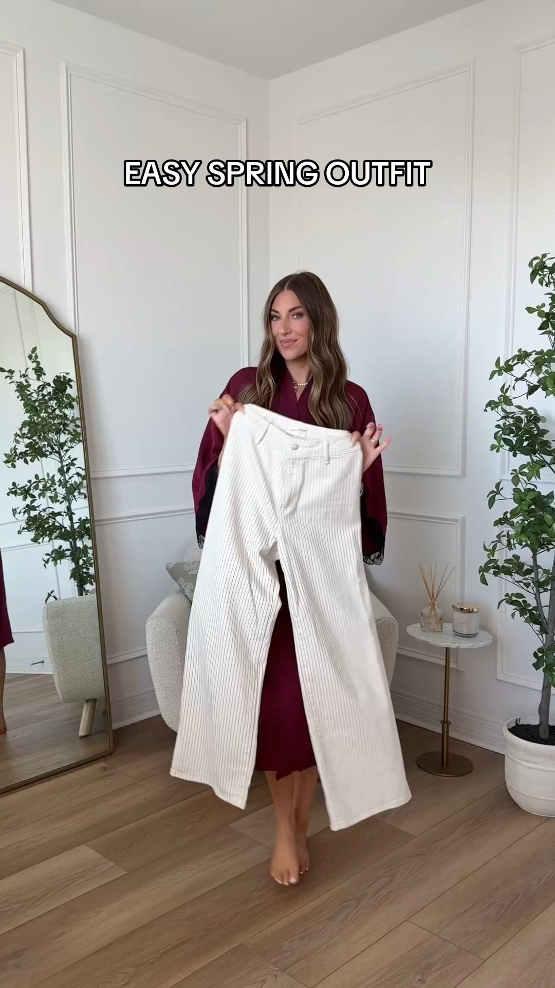 Cute & easy spring outfit with these high rise wide leg ankle jeans from Target!! They are sooo comfy & flattering!! I’m wearing a size 4! I love pairing a denim top with white bottoms in the spring! 🙌🏼