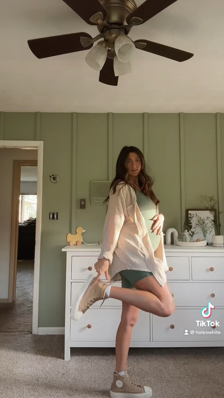 I feel like this is only going to fit for another 5 ish weeks 

#LTKbump