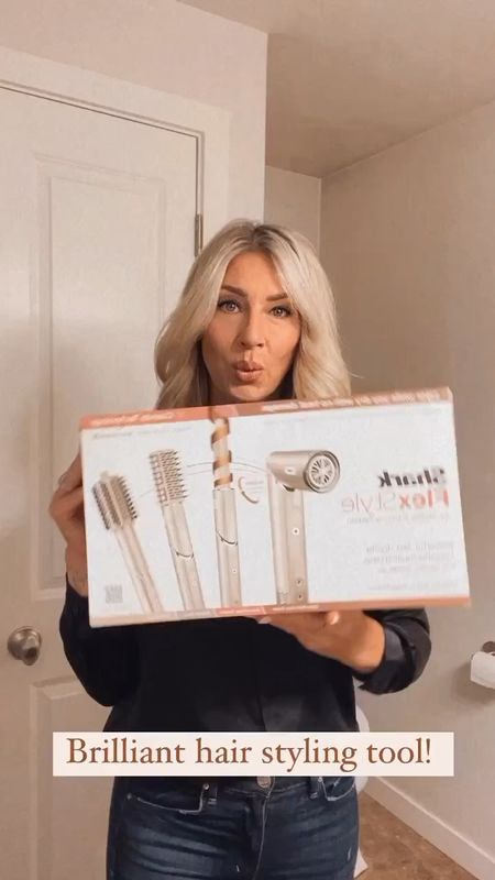 Showing you how to use the Shark Flex Styling tool 
Hair style 

#LTKbeauty #LTKwedding #LTKstyletip