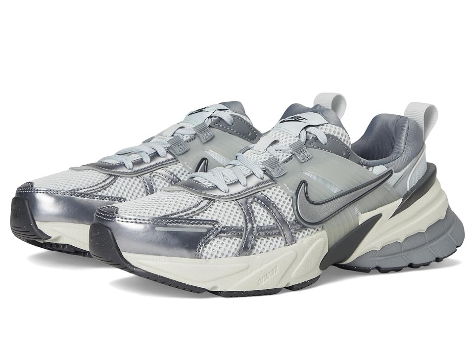 Nike V2K Run Women's Shoes Pure Platinum/Metallic Cool Grey/Wolf Grey : 9.5 M, Textile | Zappos