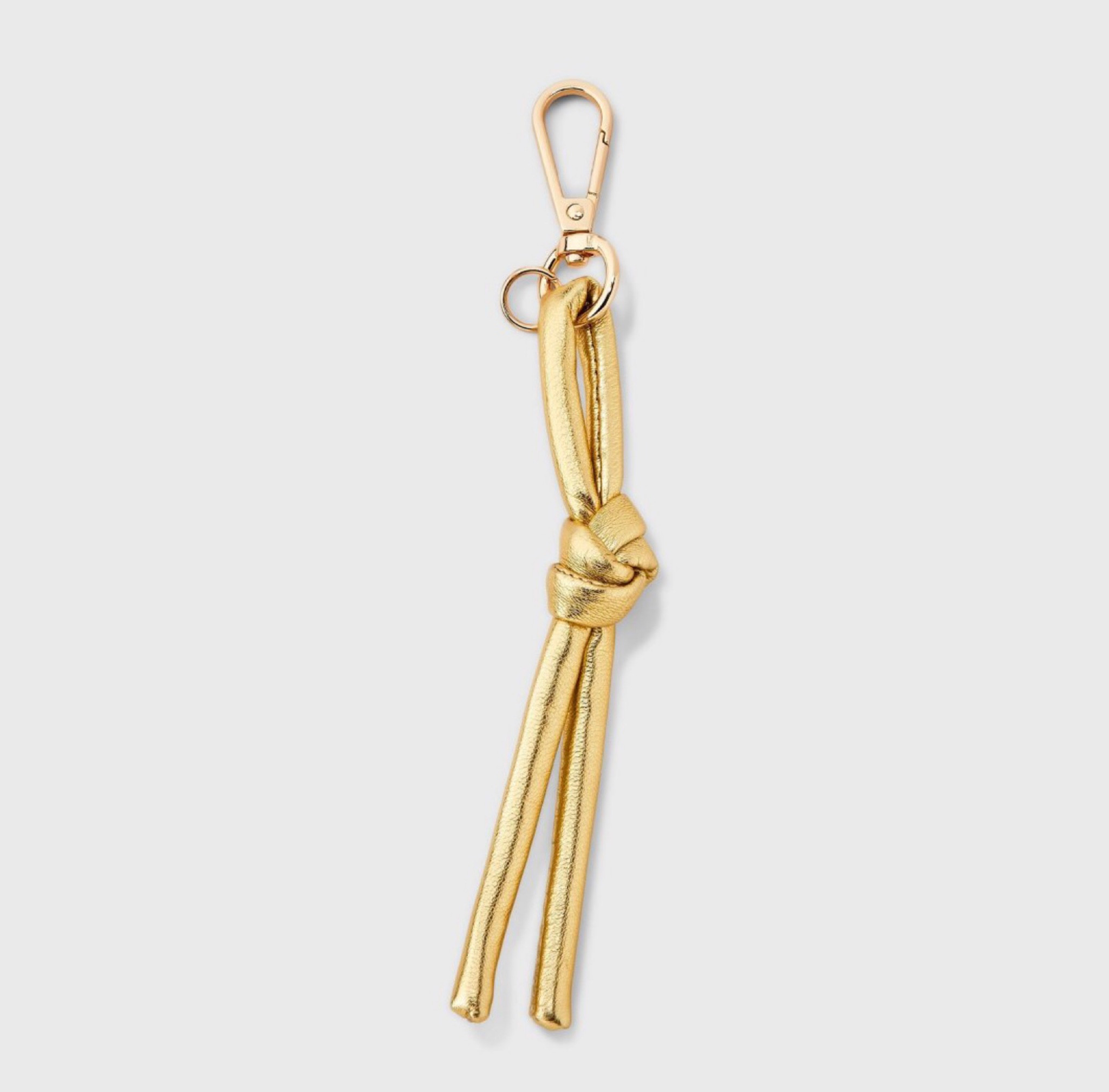 New bag charm from Target! 
Target Finds, Target Style, Target Bag Accessories, Target Shopping, Target Must Haves


#LTKStyleTip #LTKFindsUnder50 #LTKItBag