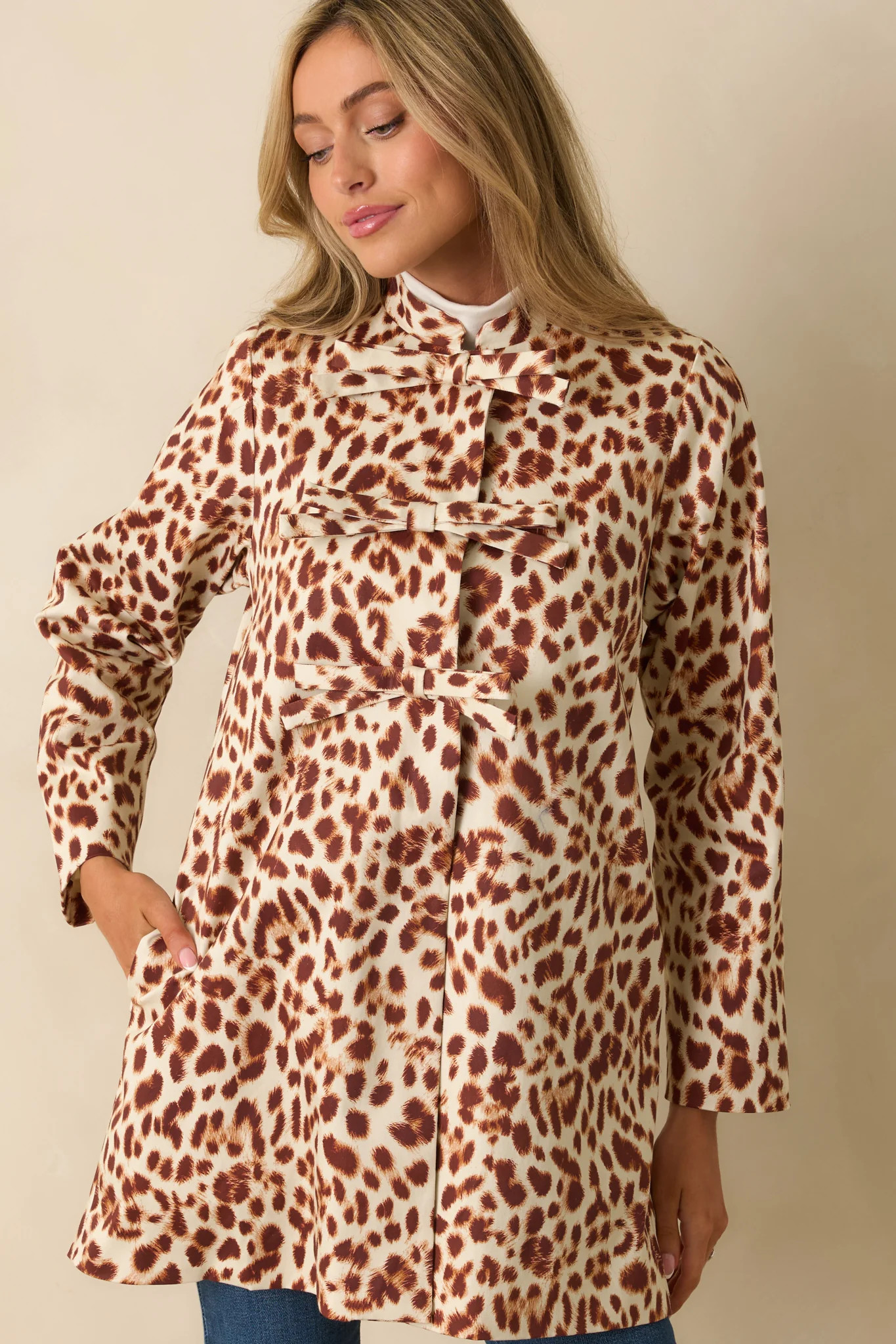 Prosperina Sheridan Brown Leopard Print Cotton Bow Coat | Red Dress