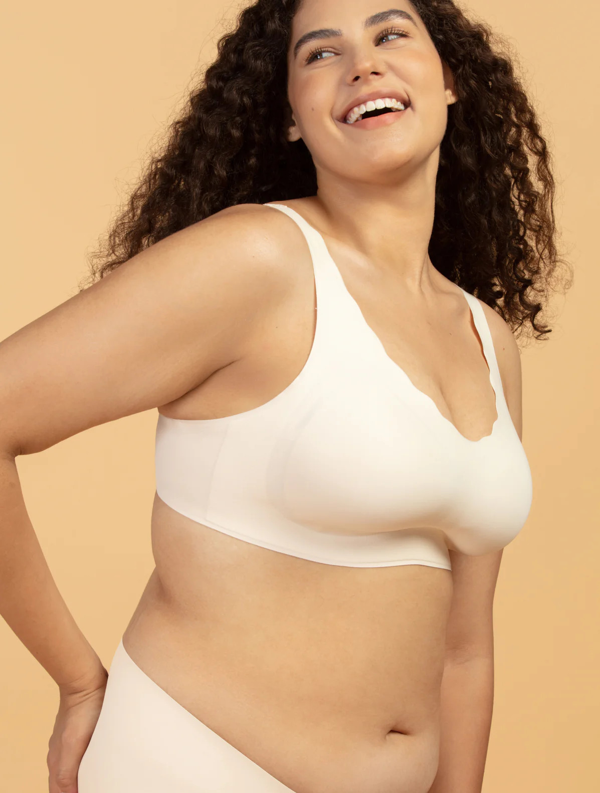 Comfelie® Airlite Breathable Seamless Bra with Scallop Edges | Comfelie