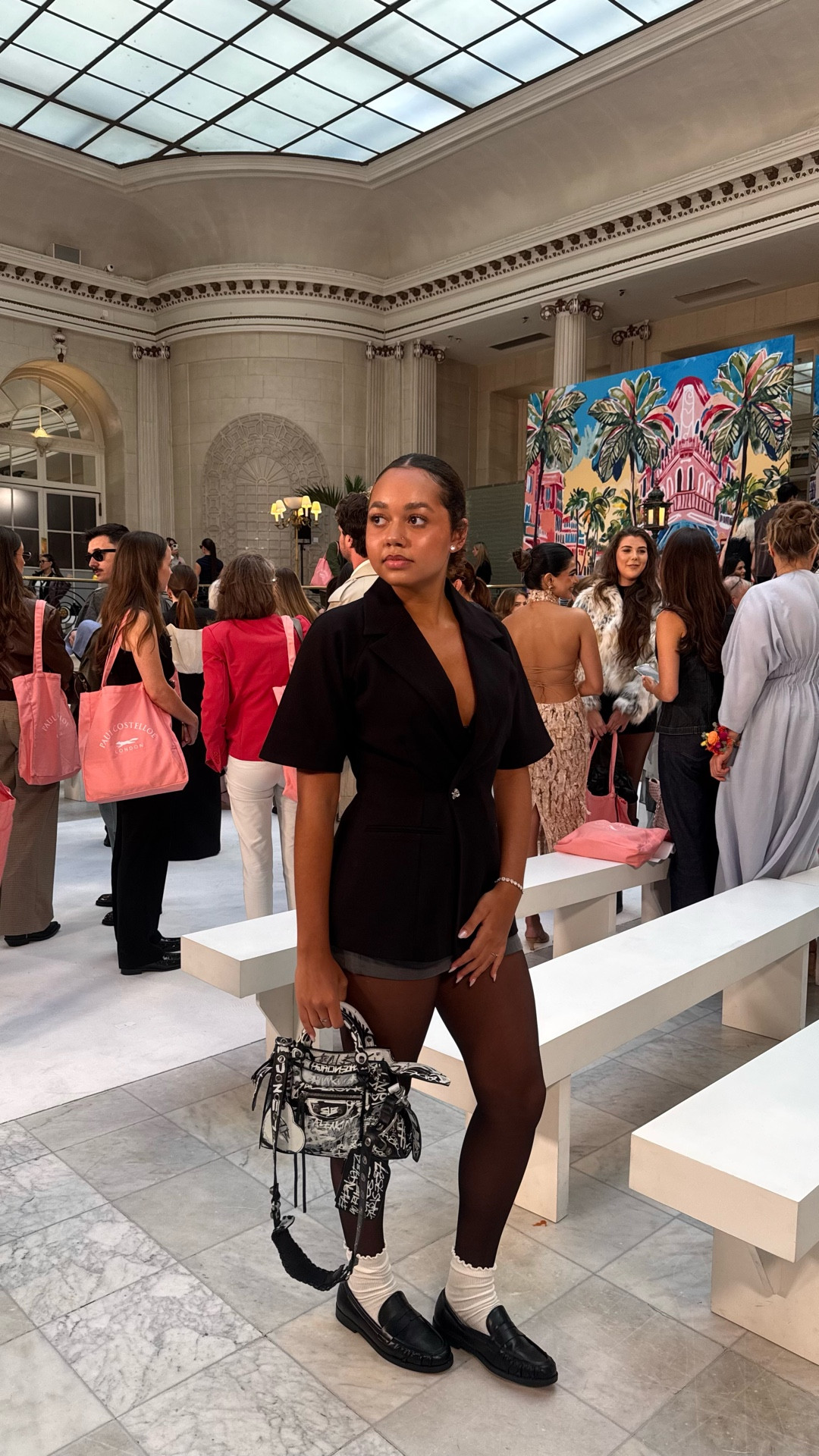 Fashion week outfit!
blazer from Manière de Voir
skirt is bershka
shoes are urban outfitters
bag is Balenciaga 

#LTKluxury #LTKFashionMonth #LTKautumn