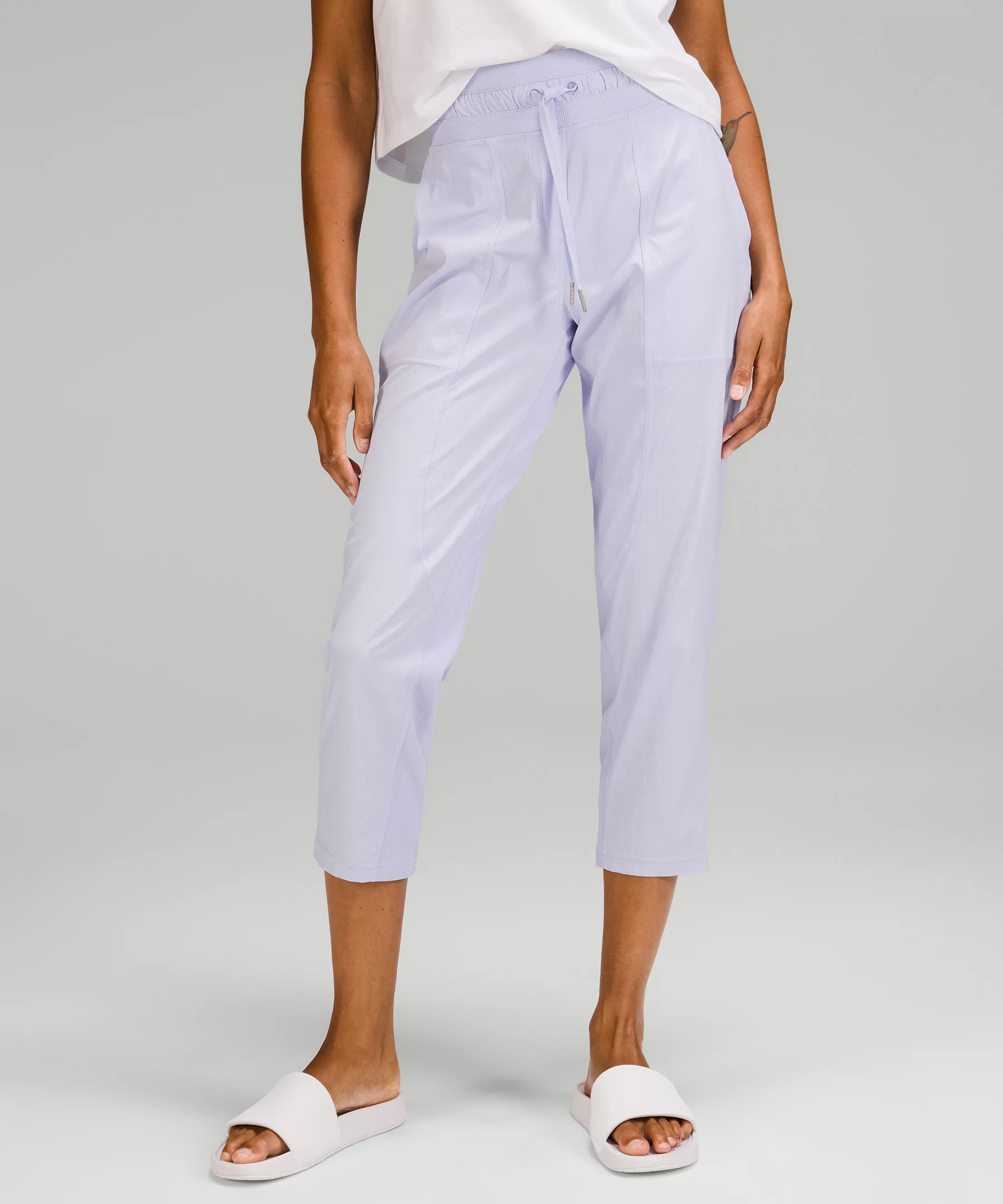 Dance Studio Mid-Rise Crop 25" | Lululemon (US)
