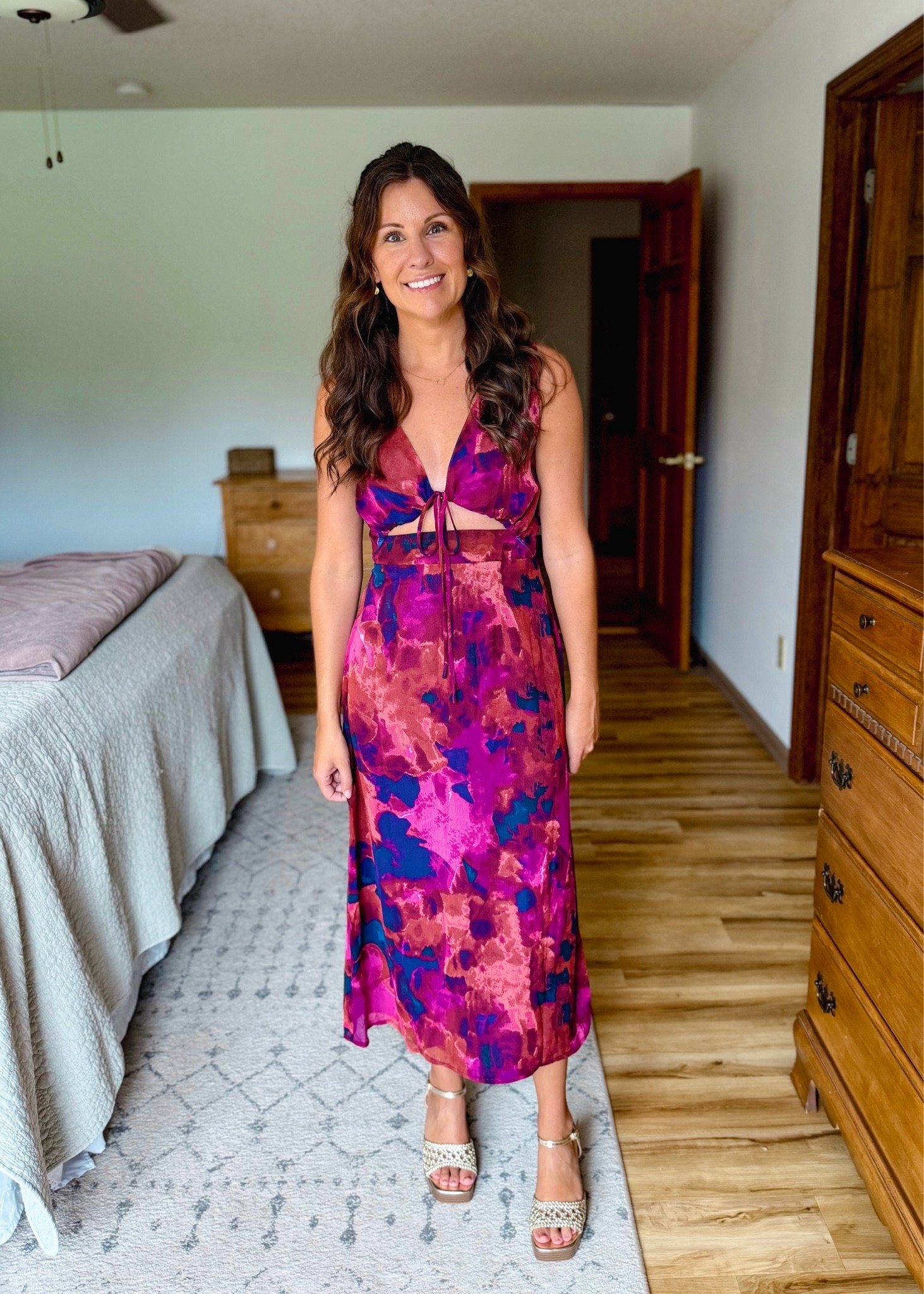 Size xs in this beautiful floral dress (would be better for someone with a larger chest) and 5.5 in the gold heels. 

Wedding guest dress, wedding style, country concert outfit, bridal shower outfit, baby shower outfit, date night outfit, going out outfit, vacation outfits beach, beach vacation outfit, summer dresses, concert outfit ideas

#LTKPetite #LTKgrwm #LTKSeasonal