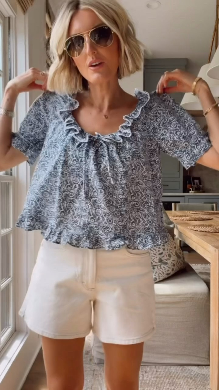 These denim shorts are a great length and super affordable! This wash is very limited in sizing, but there are other washes! Wearing XS/4!

Loverly Grey, Target, denim shorts, blouse, spring outfit 

#LTKSeasonal