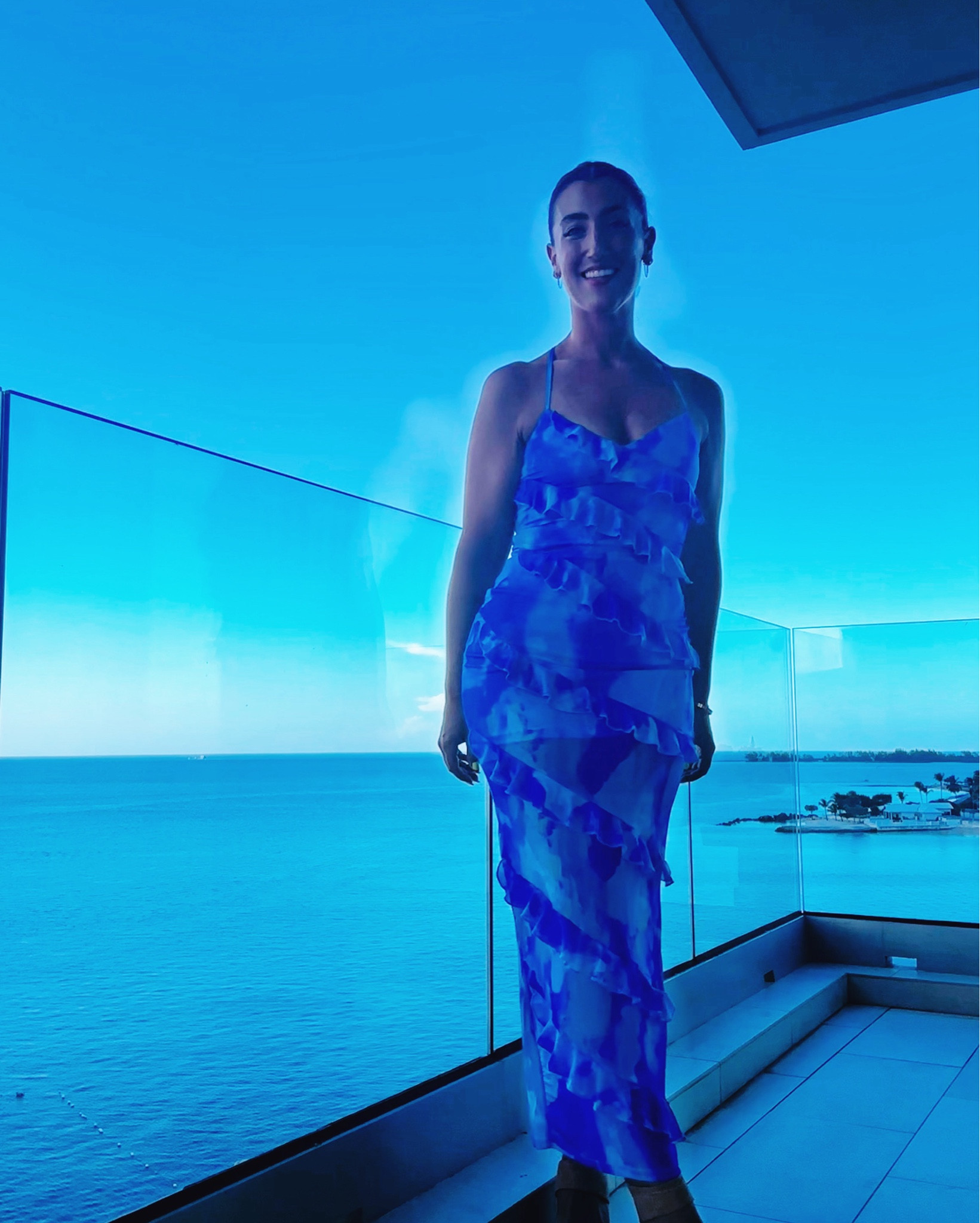 It's not just blue, it's not turquoise, it's not lapis, it's actually cerulean. 

#LTKFindsUnder50 #LTKTravel #LTKWedding