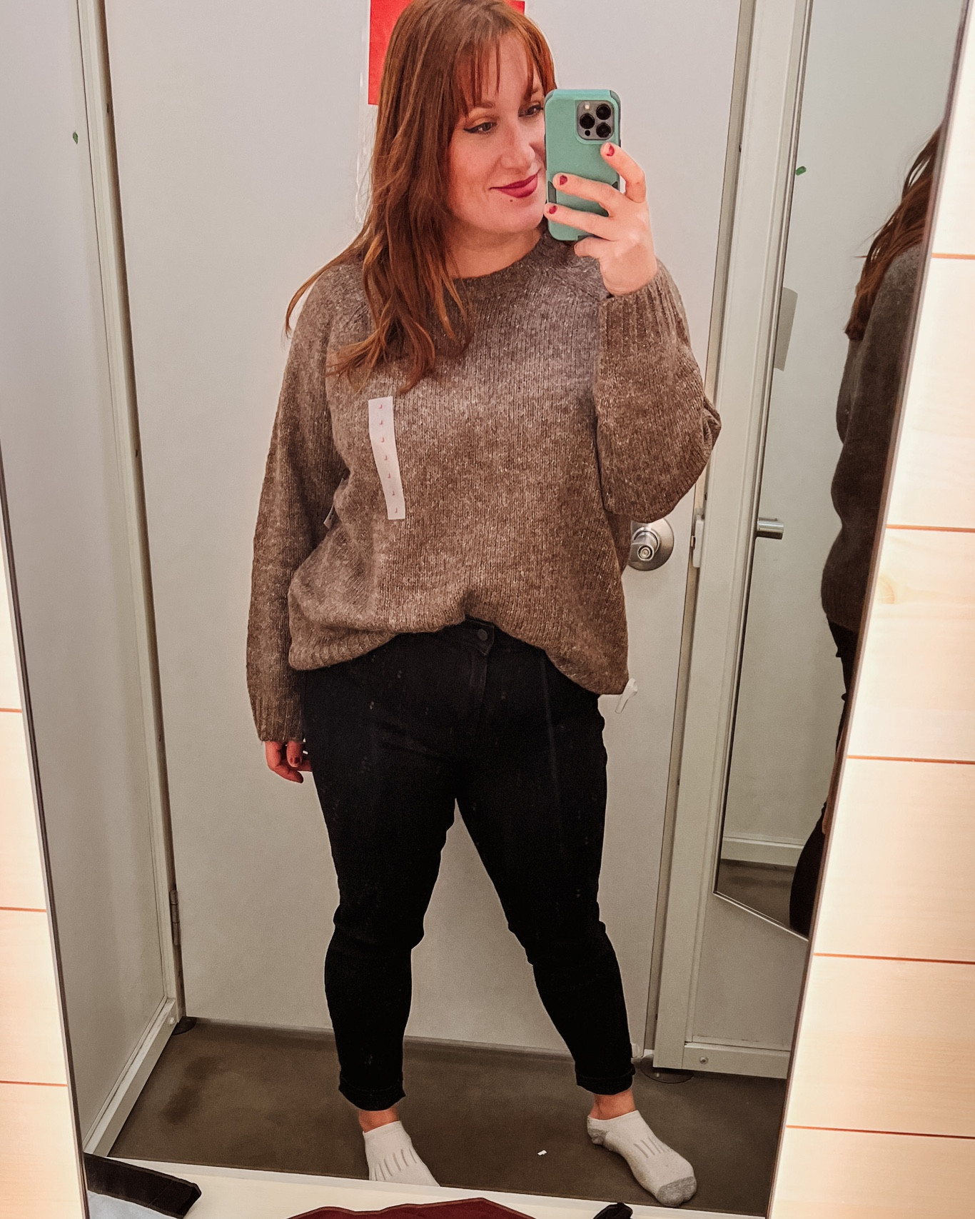 🚨 SALE 🚨 

This sweater is on sale for $17.99 instead of $44.99!! 

#LTKsalealert #LTKSeasonal #LTKcurves