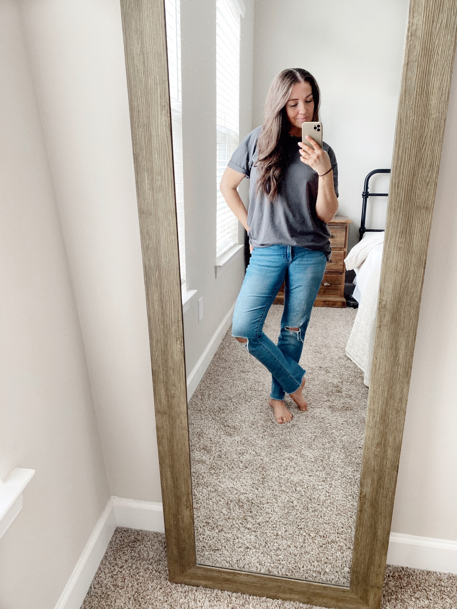 Fridays are for hanging out in a favorite pair of jeans, the hubby’s tshirt, and catching up on sleep after these storms in Nashville 🫠

(If your hubby is built like a man and complains about how terrible all of the t-shirt options are out there, introduce him to these. Fit perfectly and ridiculously soft. It’s all the Bearded Gent will wear now!)



#LTKOver40