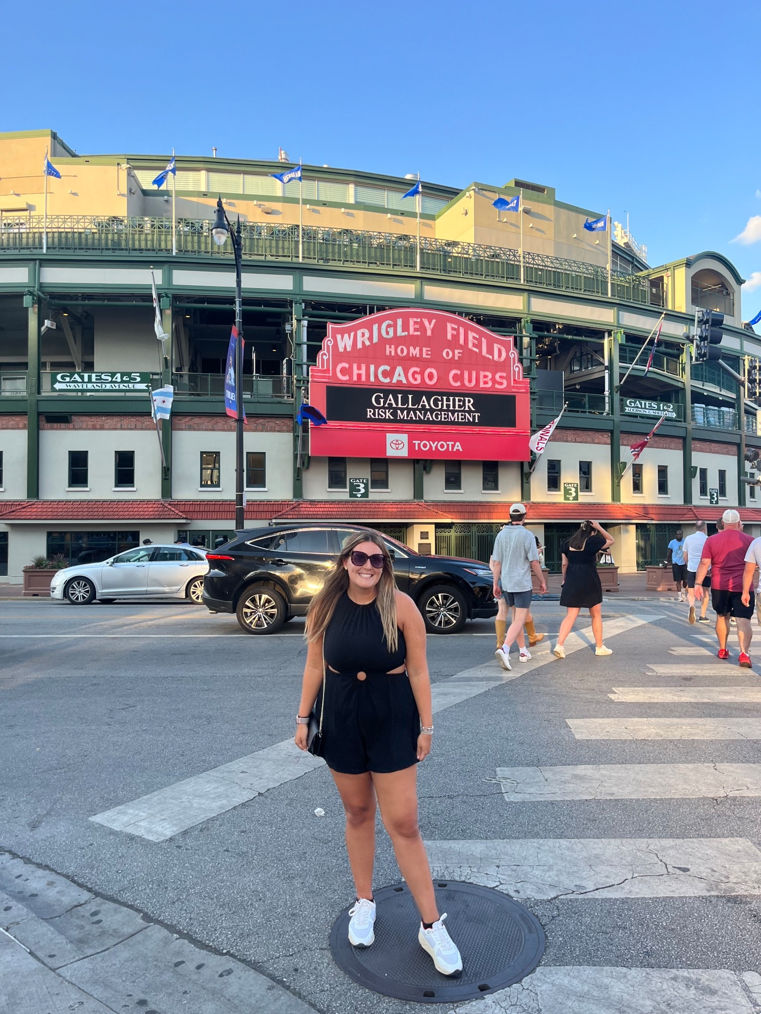 Cubs game OOTD💙 love this all black romper 

#LTKShoeCrush #LTKActive #LTKStyleTip