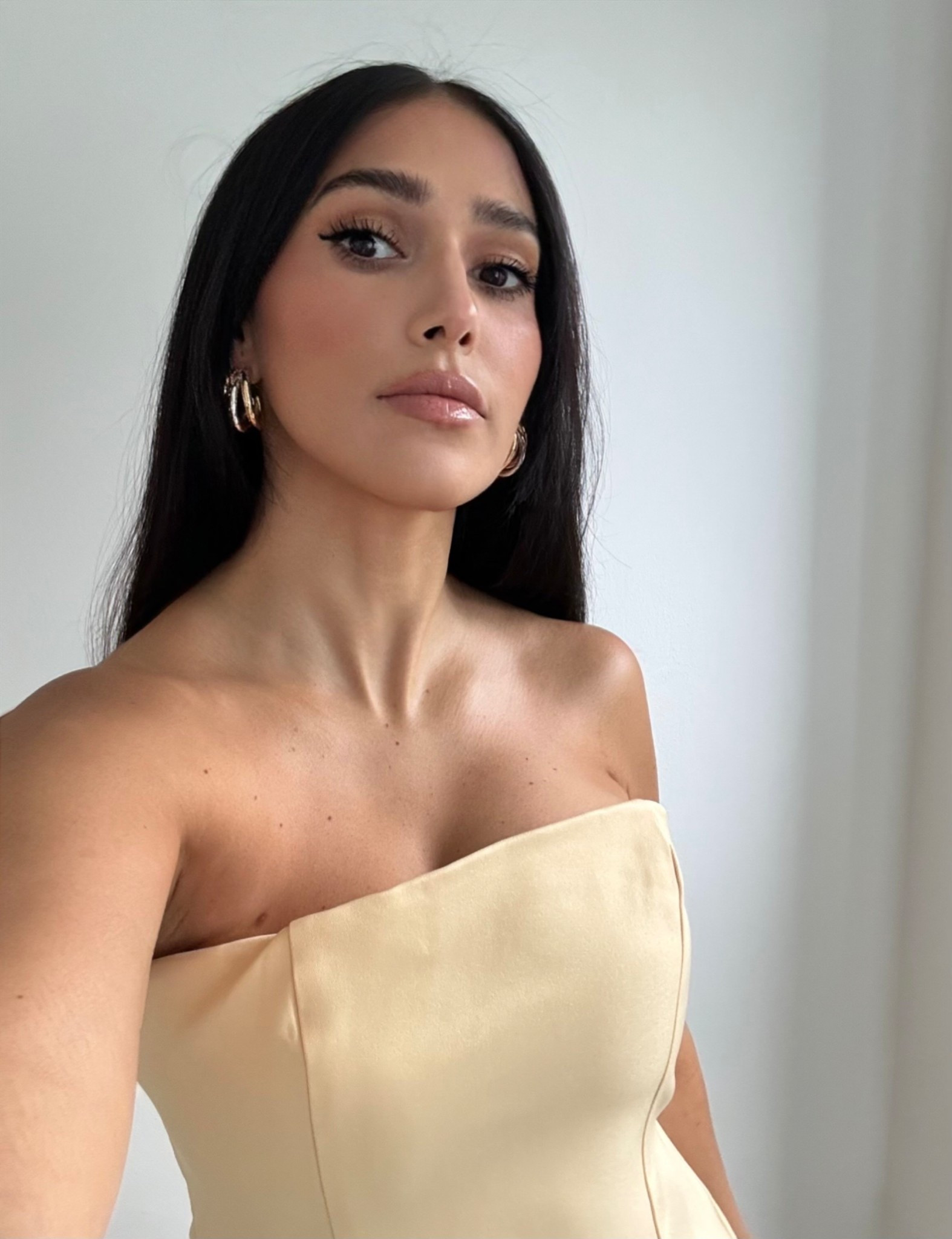 Butter yellow 

#LTKwedding #LTKpartywear #LTKautumn