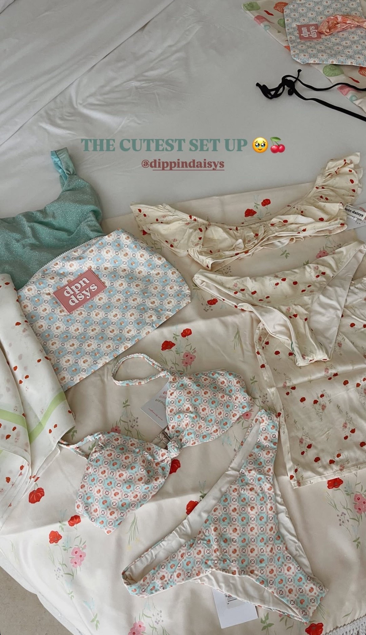 THE CUTEST SET UP 🥹🍒 @dippindaisys

#LTKTravel #LTKSwim #LTKStyleTip