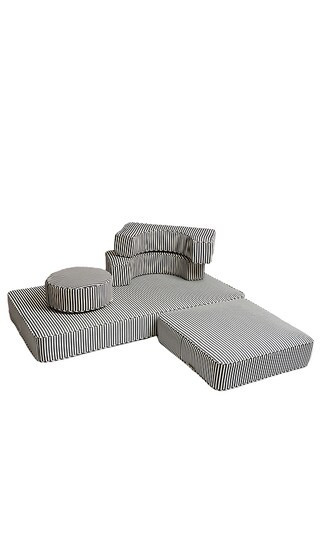business & pleasure co. Modular Pillow Stack in Navy. | Revolve Clothing (Global)