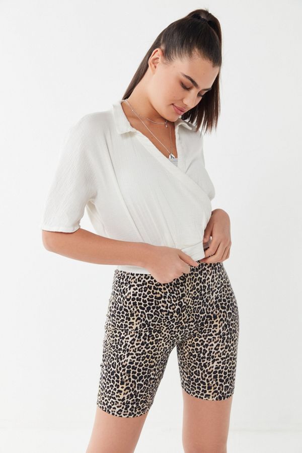 UO Natural Surplice Cropped Top | Urban Outfitters (US and RoW)