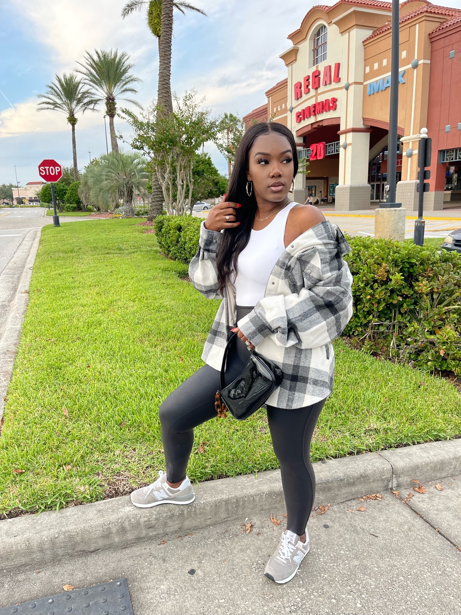 Attended my first movie screening and I went for a relaxed Fall Look #falloutfit 

#LTKshoecrush #LTKSeasonal #LTKstyletip