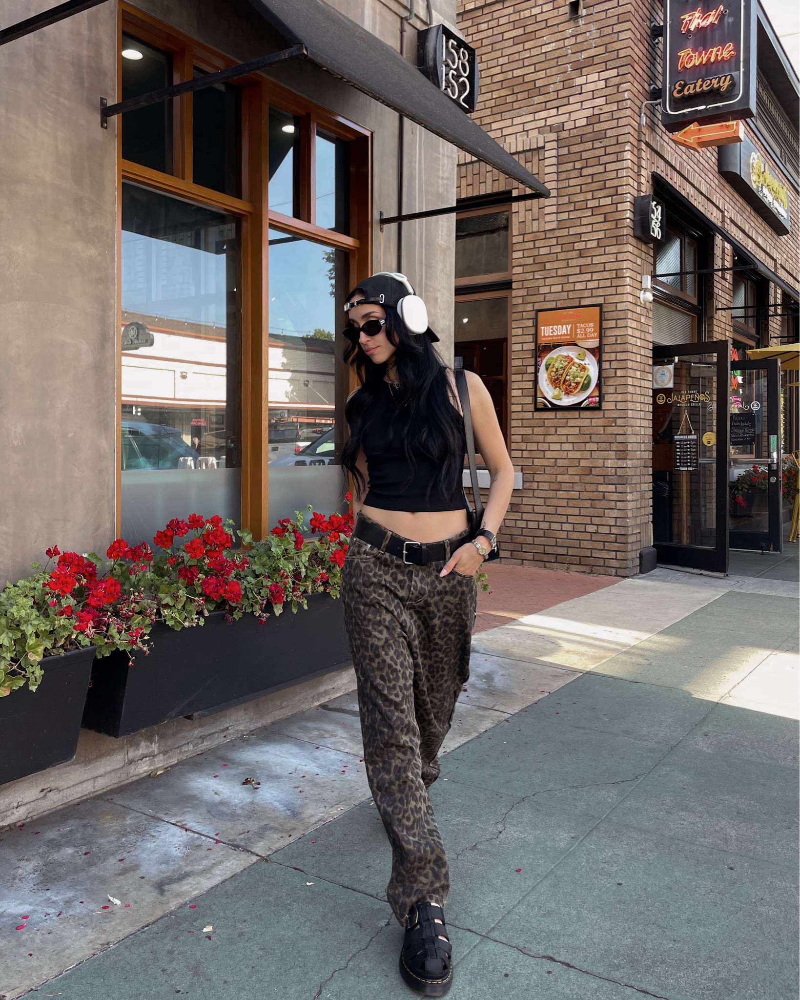 🐆🖤

#LTKSeasonal #LTKfindsunder50 #LTKstyletip