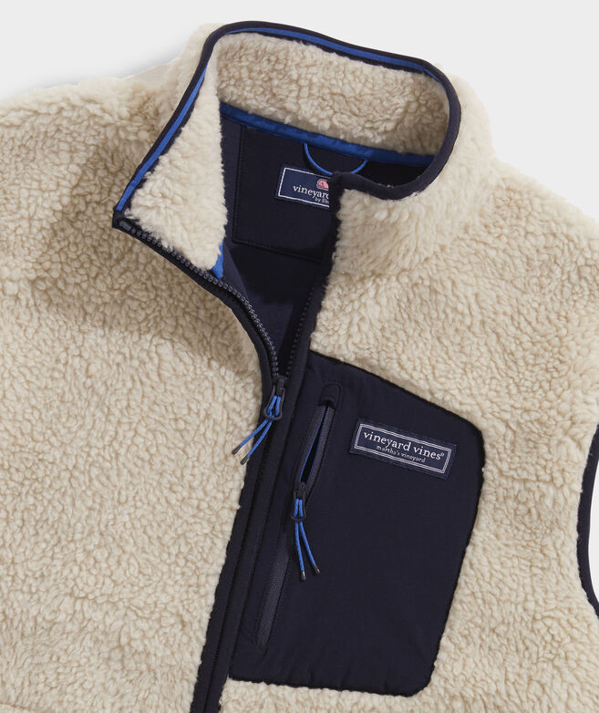 Stillwater Sherpa Fleece Vest | vineyard vines