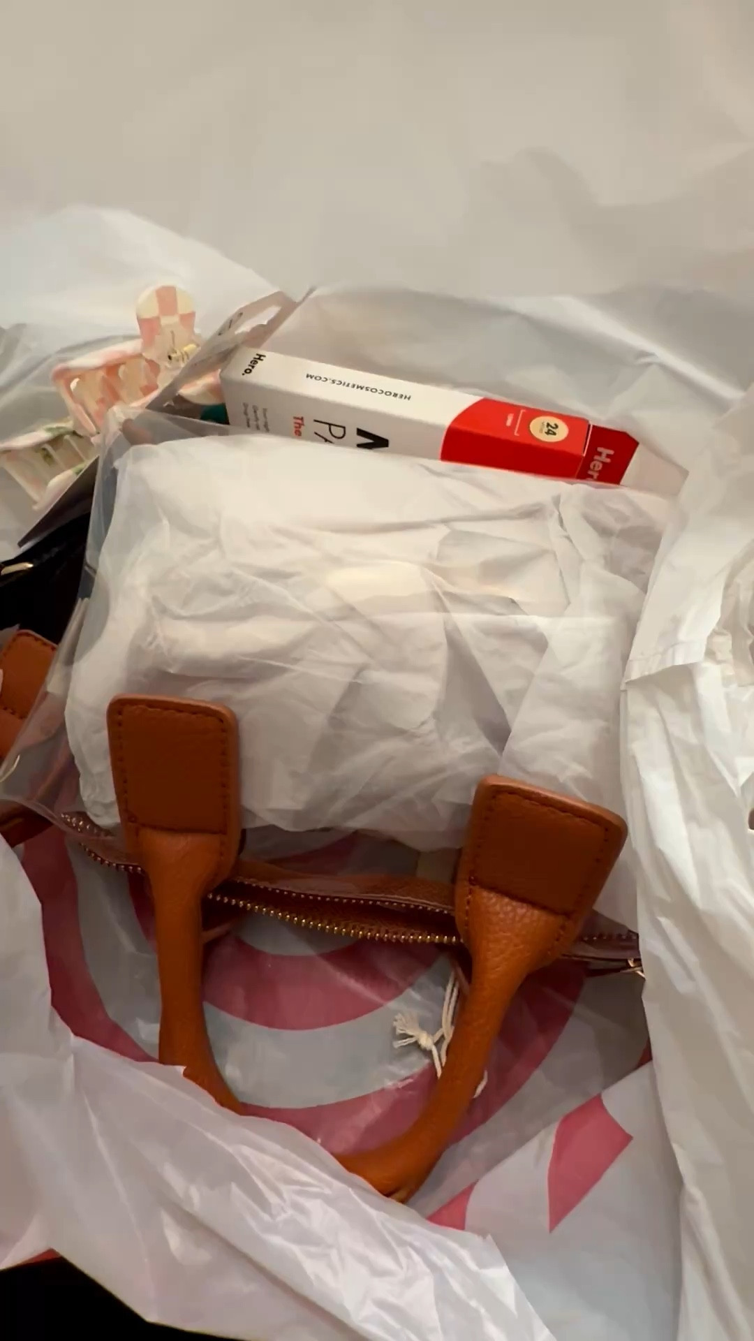 Some recent grabs from Target🎯👝🌼🩷


#targetrun #targetstyle #targetfinds 

#LTKselfcare #LTKdayinmylife