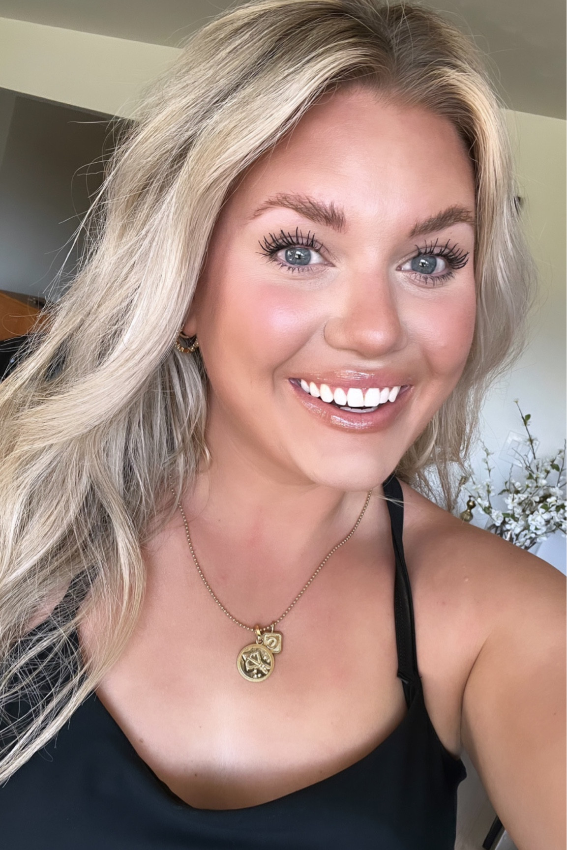 Makeup details! 
Foundation: 280 light medium neutral
Concealer: LG3
Bronzer: soft bronze
Blush: Berry
Blush: buff
Setting powder: lavender
Lipliner:
Lipgloss: werk wife
Powder blush: energy
Powder bronzer: park Ave princess


#LTKFind #LTKbeauty #LTKunder50