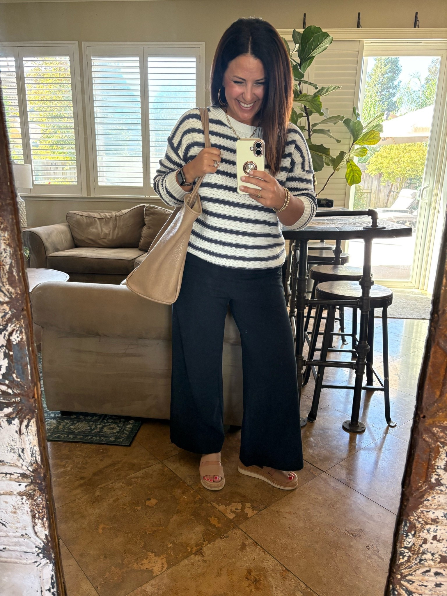 🍂 Fall Transitional Teacher Workwear

Transitioning my wardrobe into fall one piece at a time! 🍂 This teacher workwear outfit is perfect for those in-between-weather days—comfortable wide-leg pants, a classic striped sweater, and neutral sandals for an easy fall transitional outfit.

I love pieces that can take you from the classroom to after-school plans while still feeling polished and comfortable. This is an easy teacher outfit idea for fall, especially when the weather hasn’t quite cooled off yet!

Shop the look on LTK 🤎

#teacherstyle #teacheroutfit #teacherworkwear #fallworkwear #falltransitionaloutfit #workwearstyle #teacherfashion #falloutfitideas #workoutfitideas #casualworkwear

#LTKootd #LTKPetite #LTKWorkwear