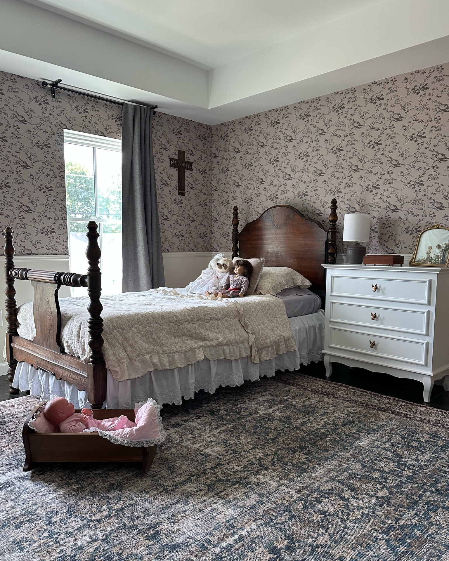 Kids bedroom #vintage #girlsroom #bedding #loloirug

#LTKKids #LTKHome