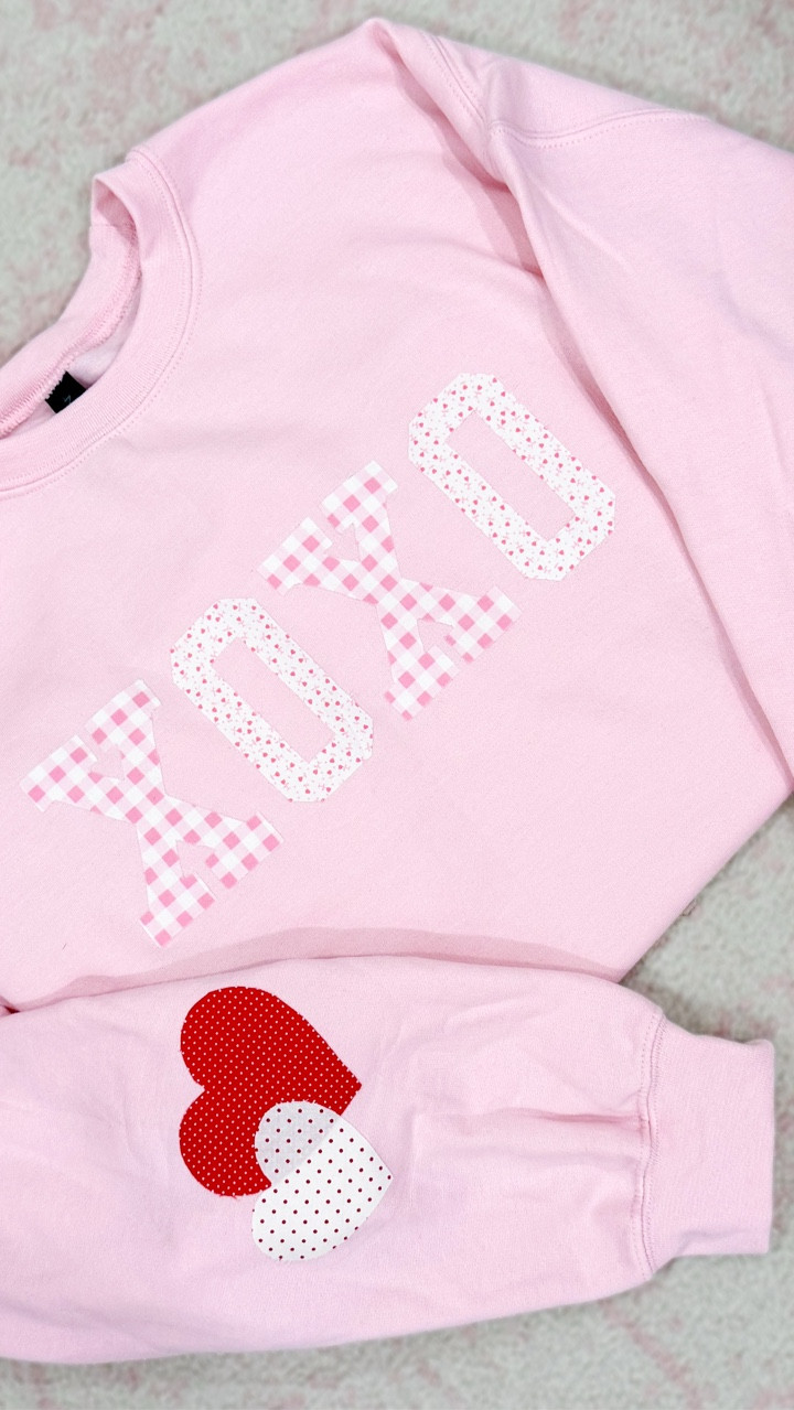 DIY Valentines sweatshirts!! ❤️🩷 These were so fun to make!! #xoxo #valentines #sweatshirts