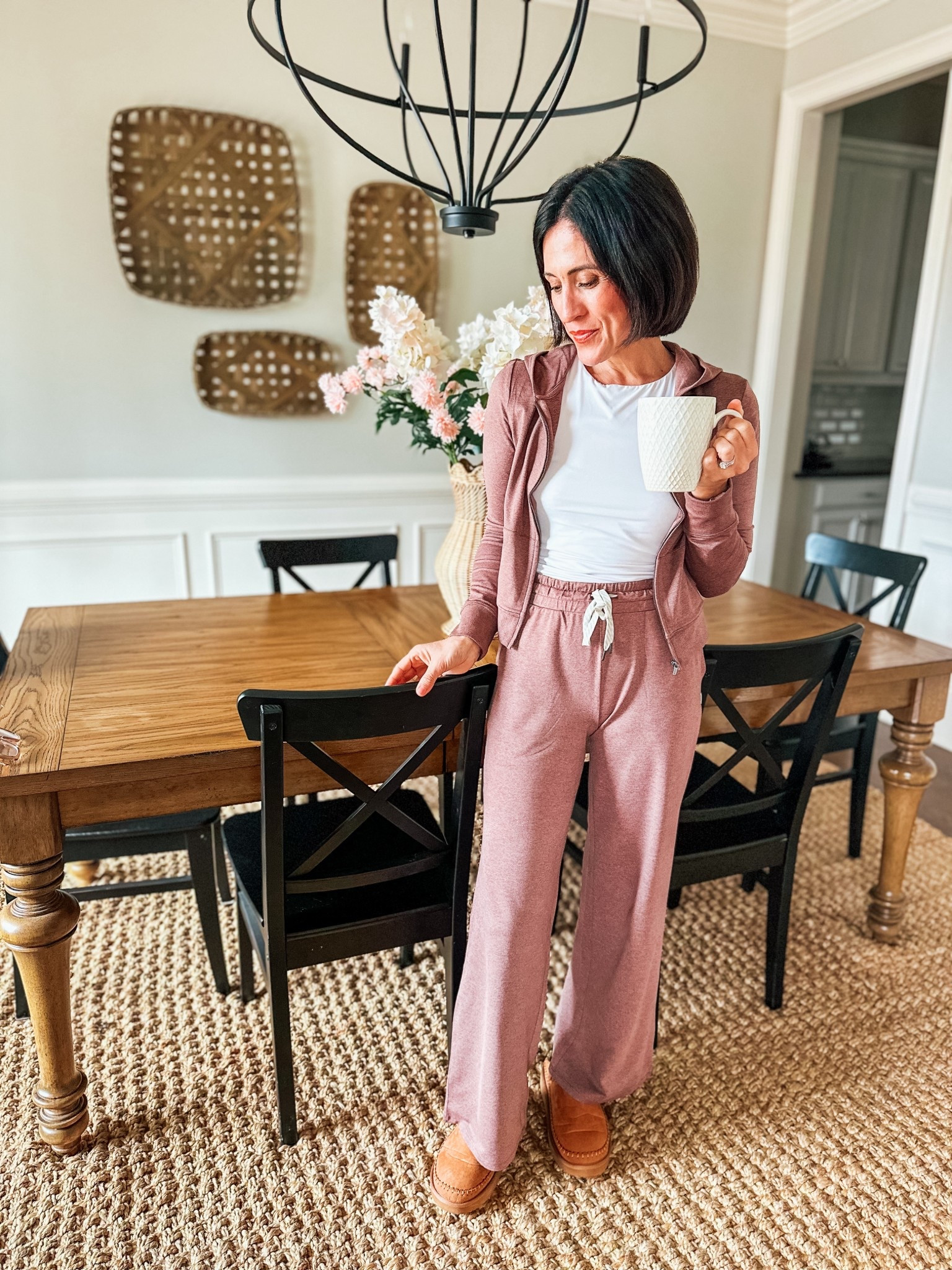 My favorite way to look put together while staying comfortable. This @Vuori US set has been on repeat for errands, school drop-offs, and weekend sports games.
💗LTK Spring Sale is happening now
💗Vuori is offering 20% off for 1st time customers


#LTKootd #LTKSpringSale #LTKmomlife