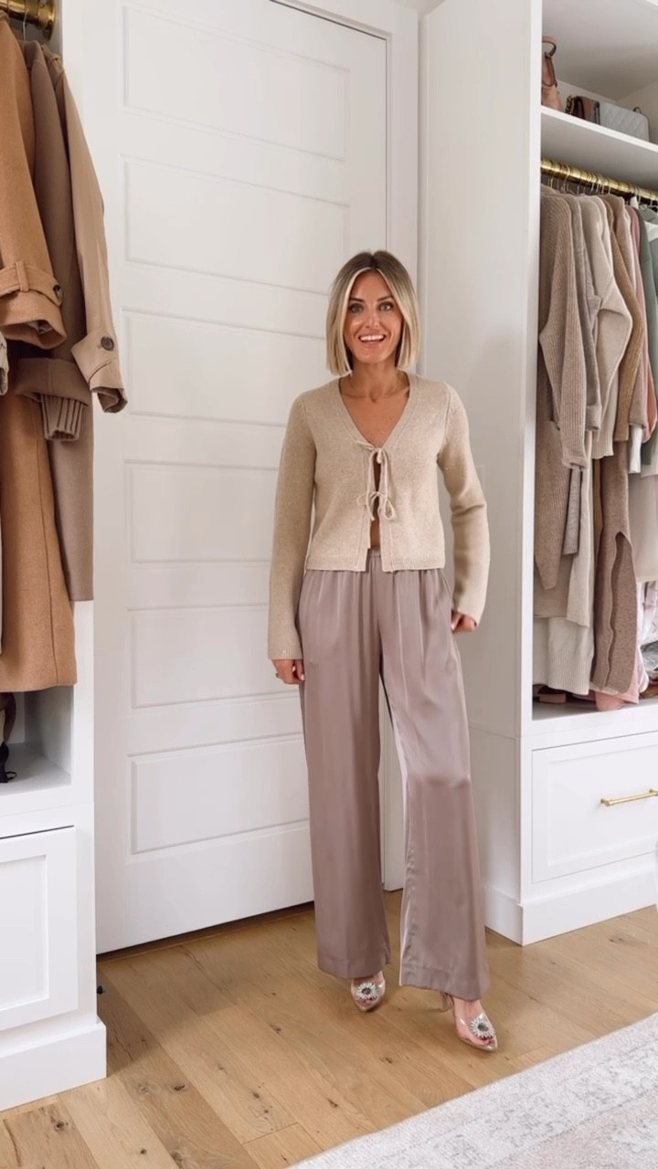 Loving these satin pants! 👏🏼 This cardigan also has sequins on it! Such a cute holiday look! Wearing XS! Use my code AFLOVERLY for an extra 20% off!

Loverly Grey, Abercrombie, holiday outfit, christmas party outfit, holiday party, new year’s eve, satin pants 

#LTKSeasonal #LTKSaleAlert #LTKHoliday