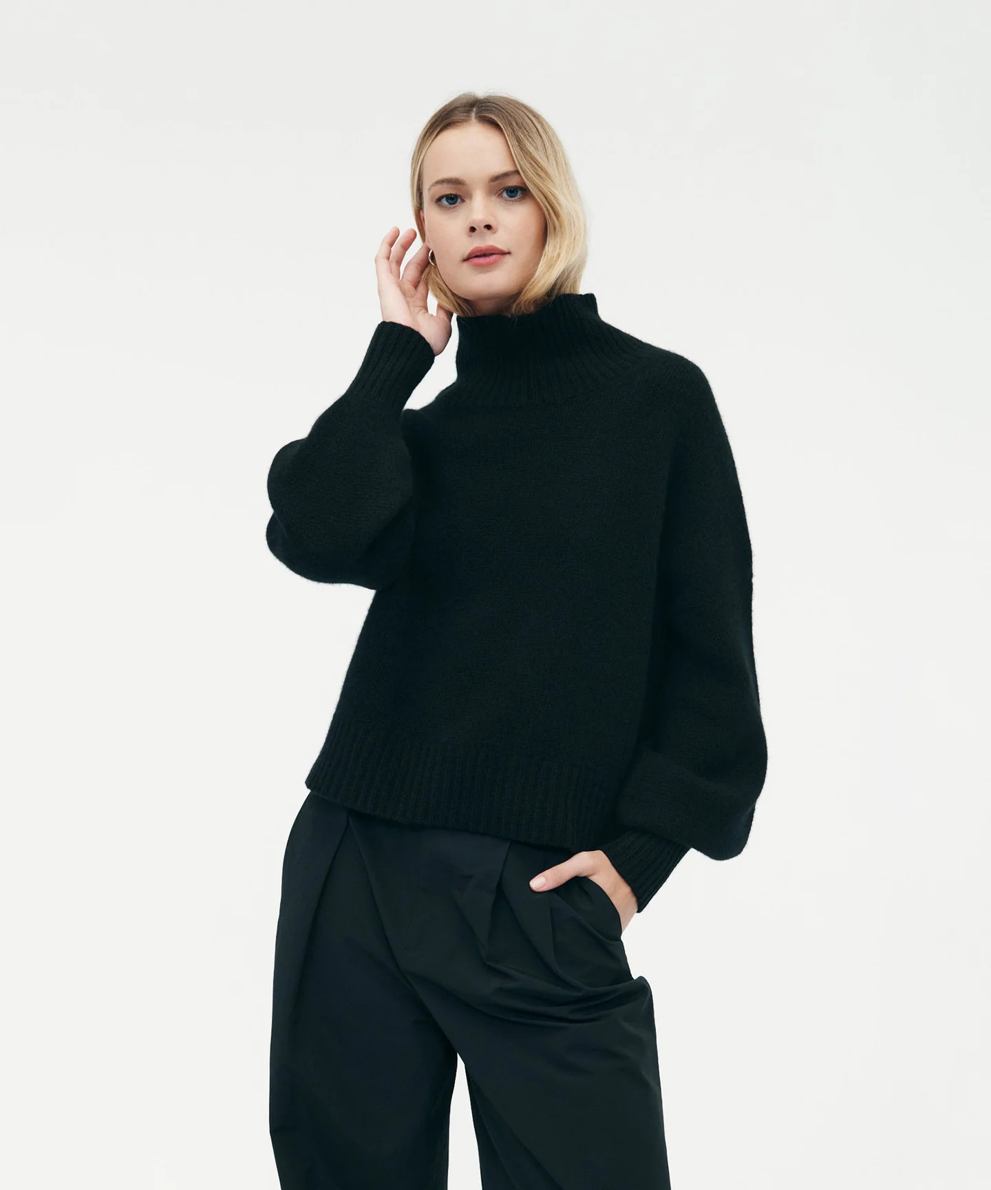 Luxe Cashmere Oversized Turtleneck | NAADAM